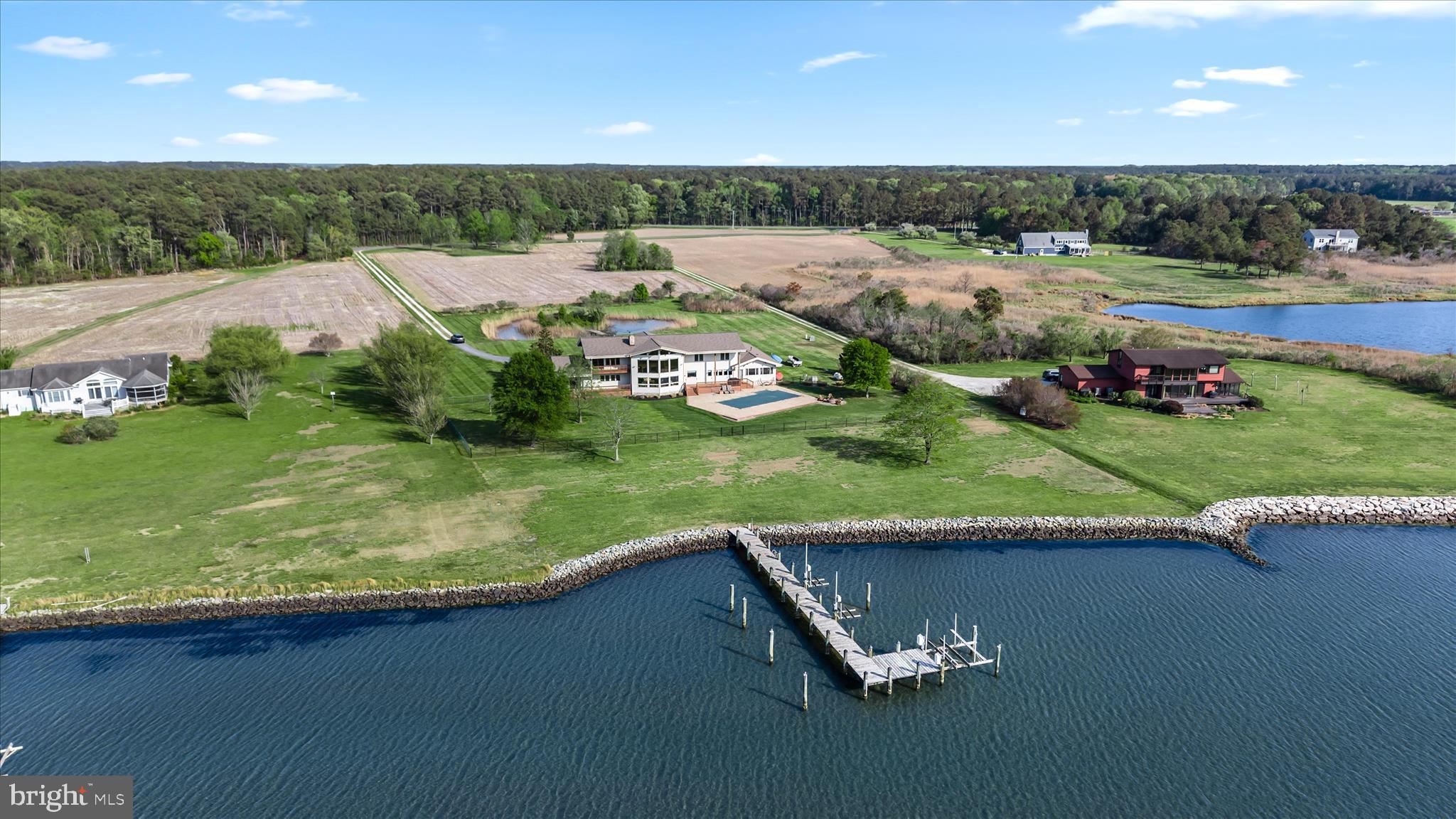 BROMWELLS ADVENTURE - Residential