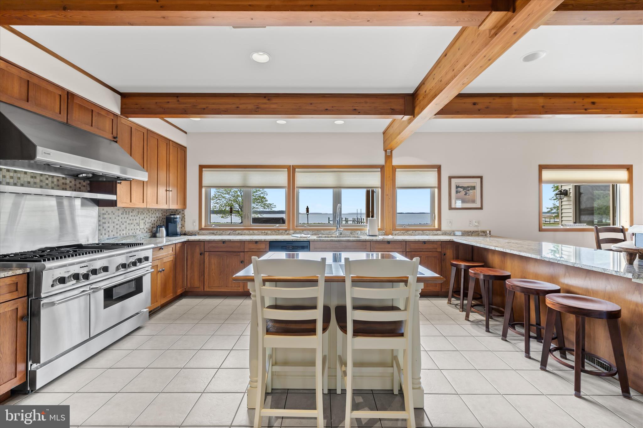 BROMWELLS ADVENTURE - Residential