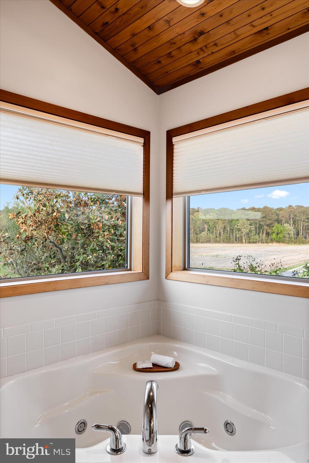 BROMWELLS ADVENTURE - Residential