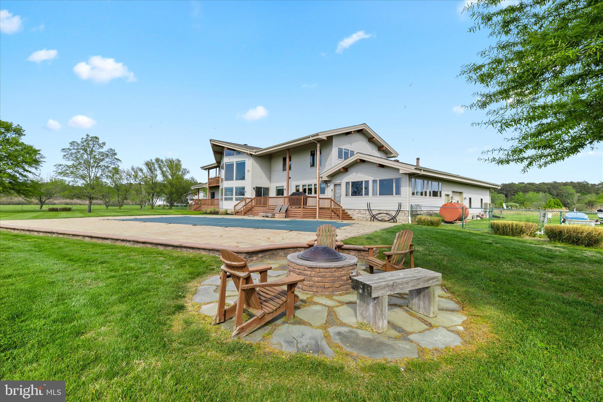 BROMWELLS ADVENTURE - Residential