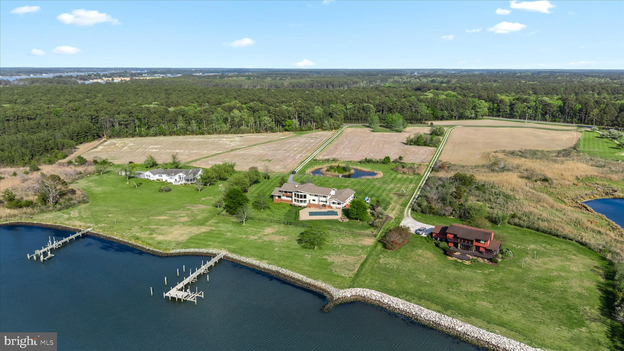 BROMWELLS ADVENTURE - Residential