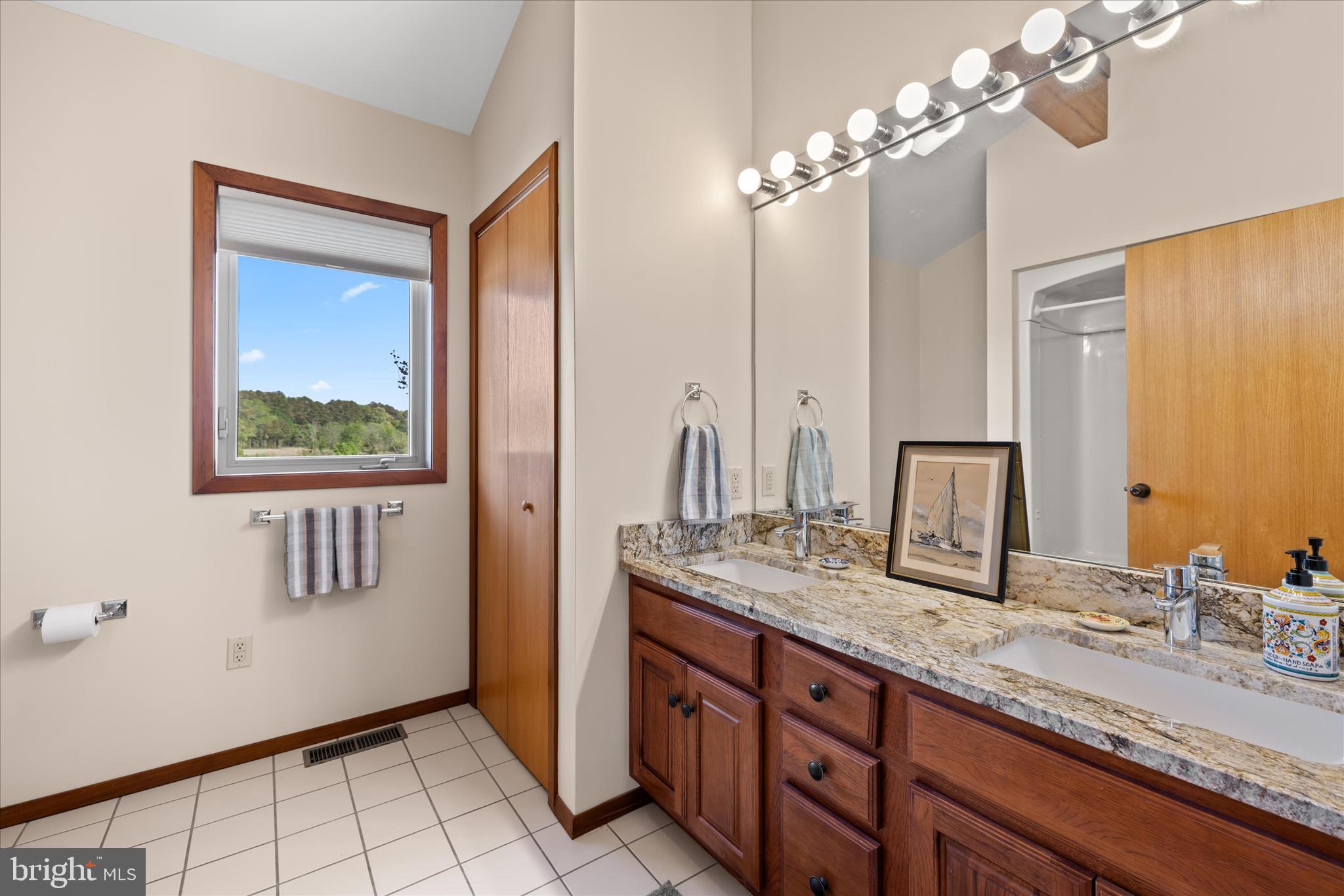 BROMWELLS ADVENTURE - Residential