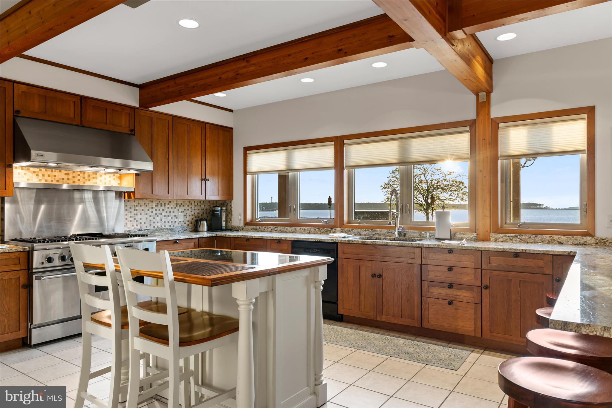 BROMWELLS ADVENTURE - Residential