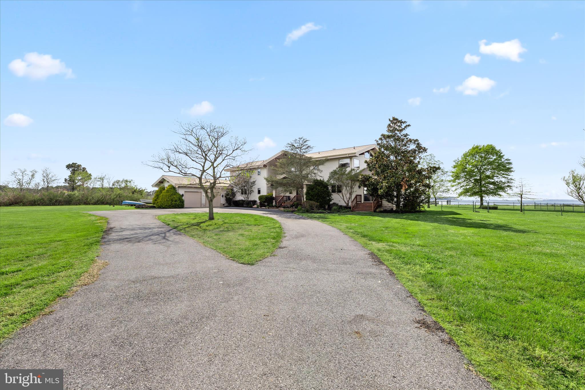 BROMWELLS ADVENTURE - Residential