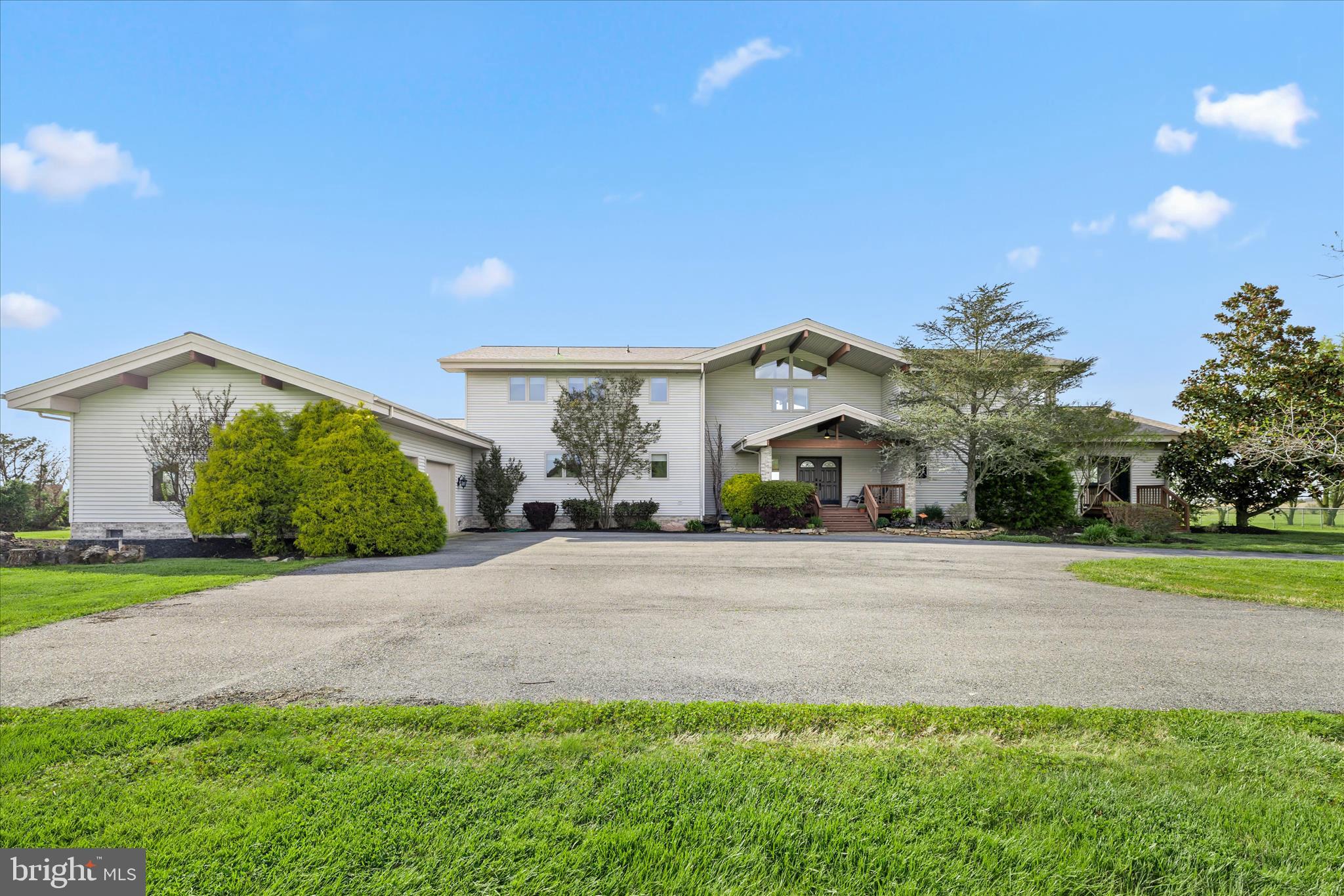 BROMWELLS ADVENTURE - Residential