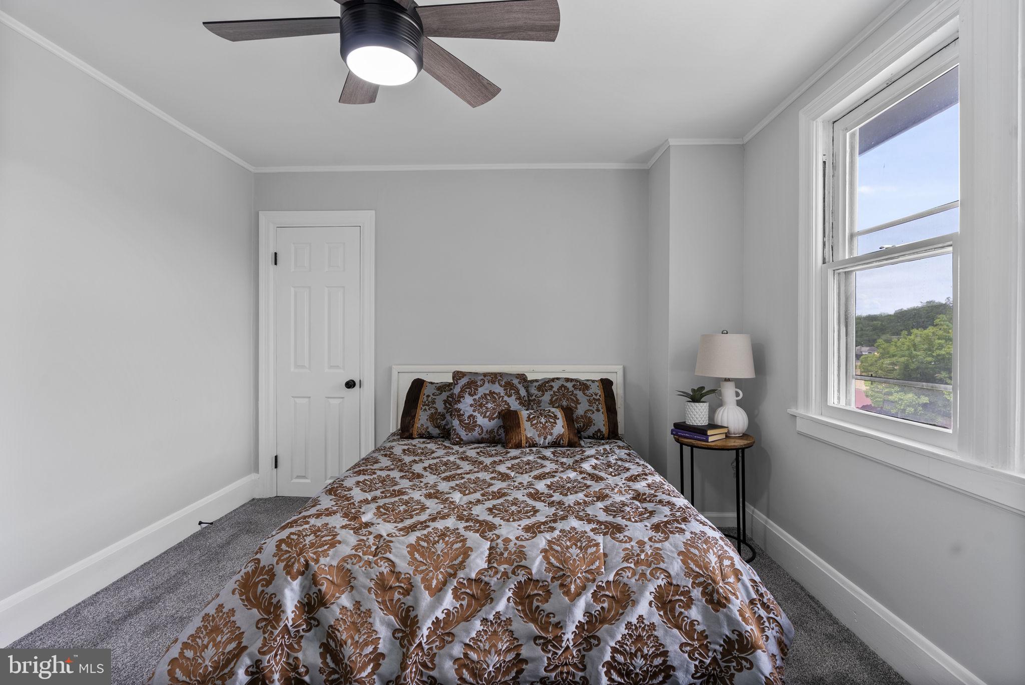 ROSEDALE - Residential