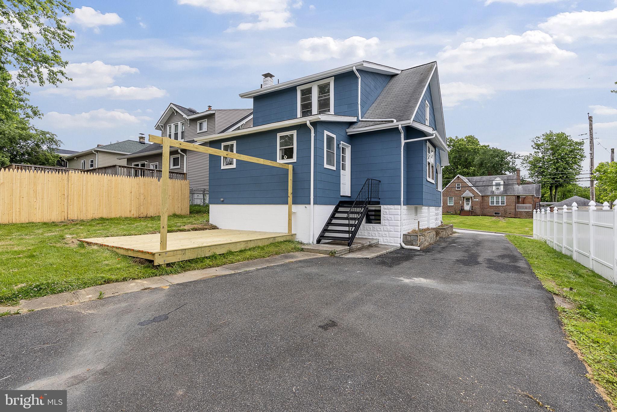 ROSEDALE - Residential
