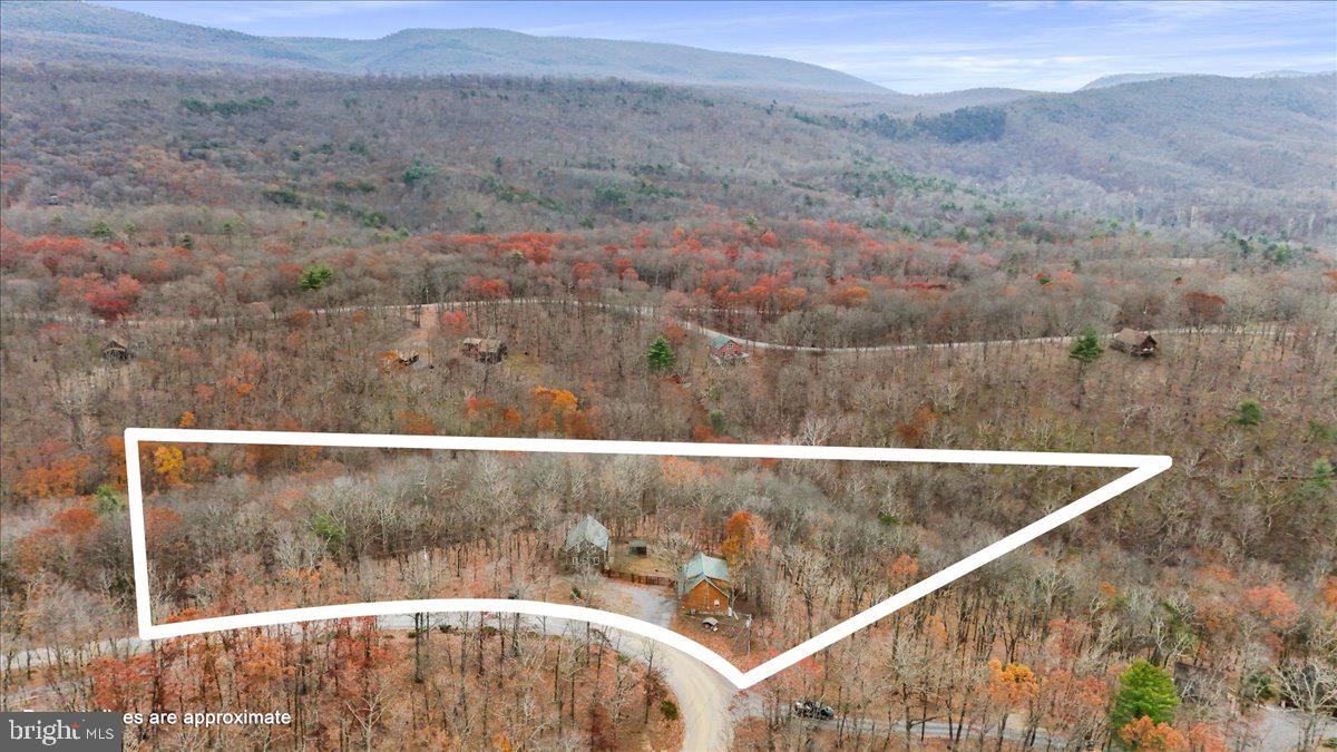 THE CROSSINGS - Residential