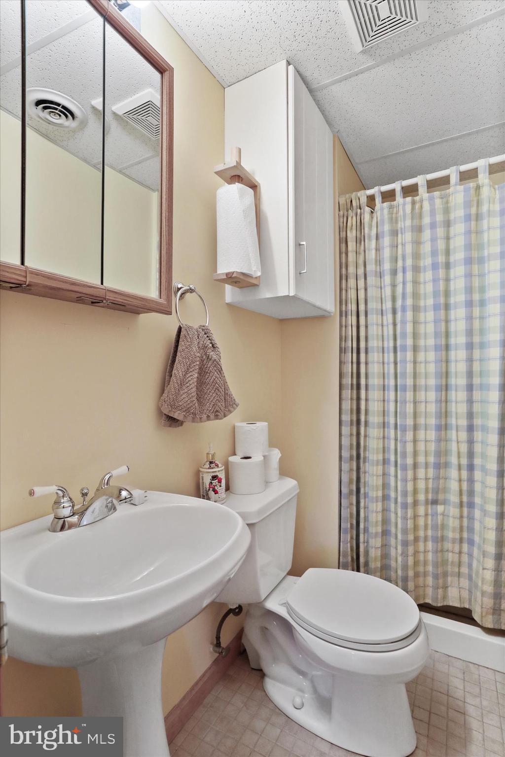 THE CROSSINGS - Residential