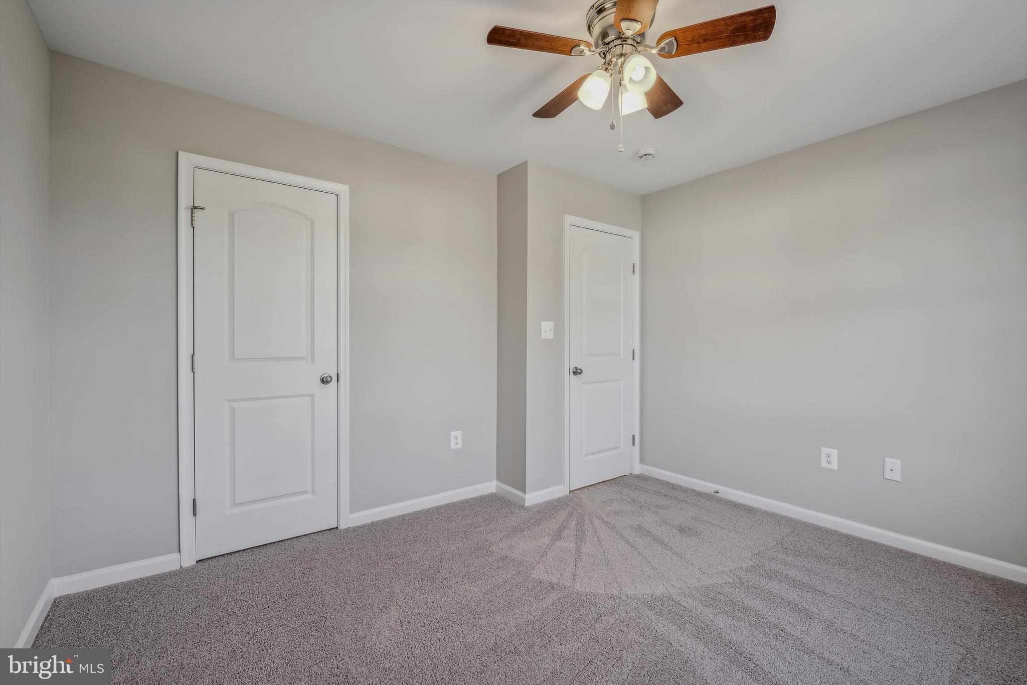 OPEQUON MEADOWS - Residential