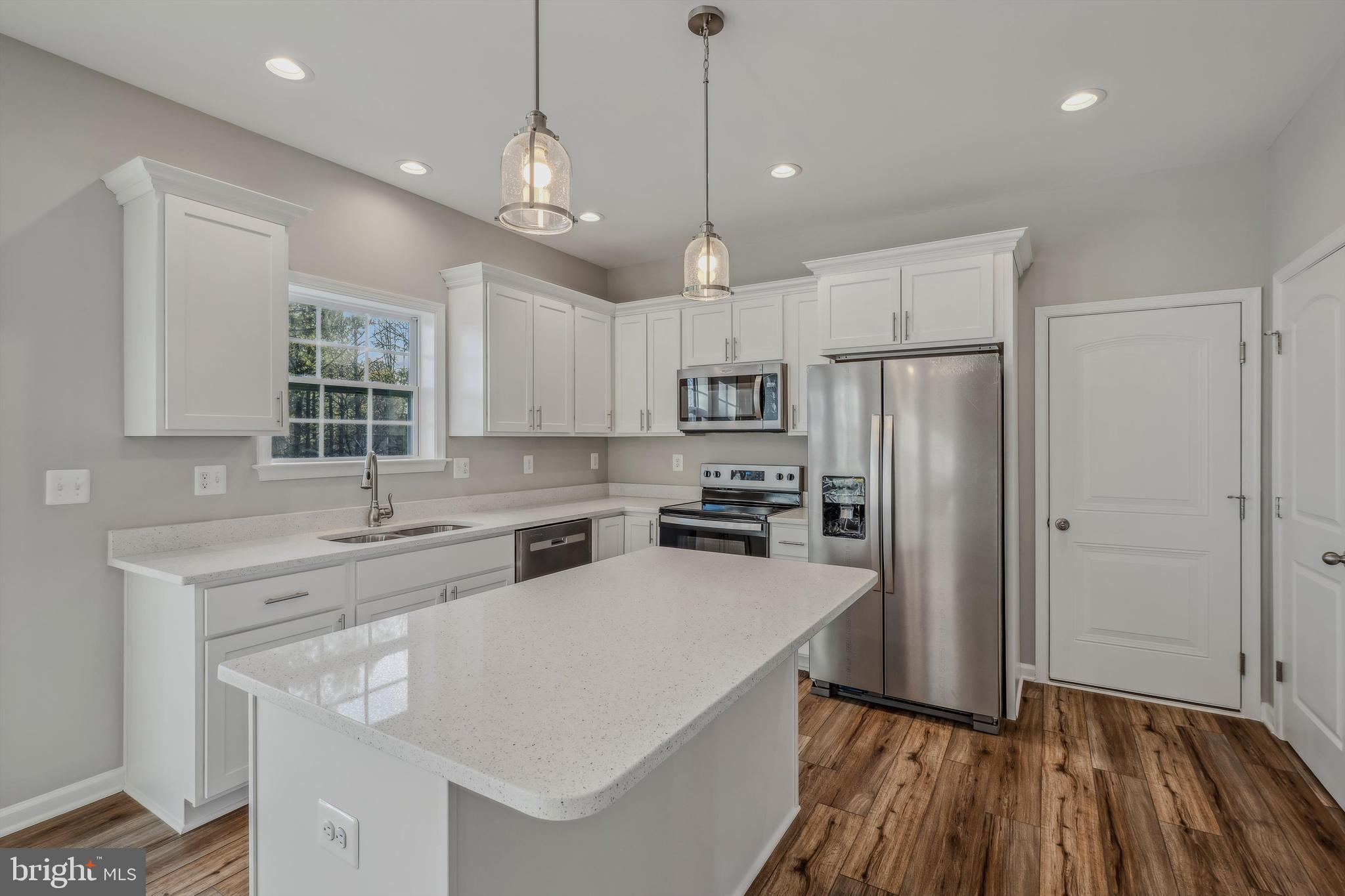 OPEQUON MEADOWS - Residential