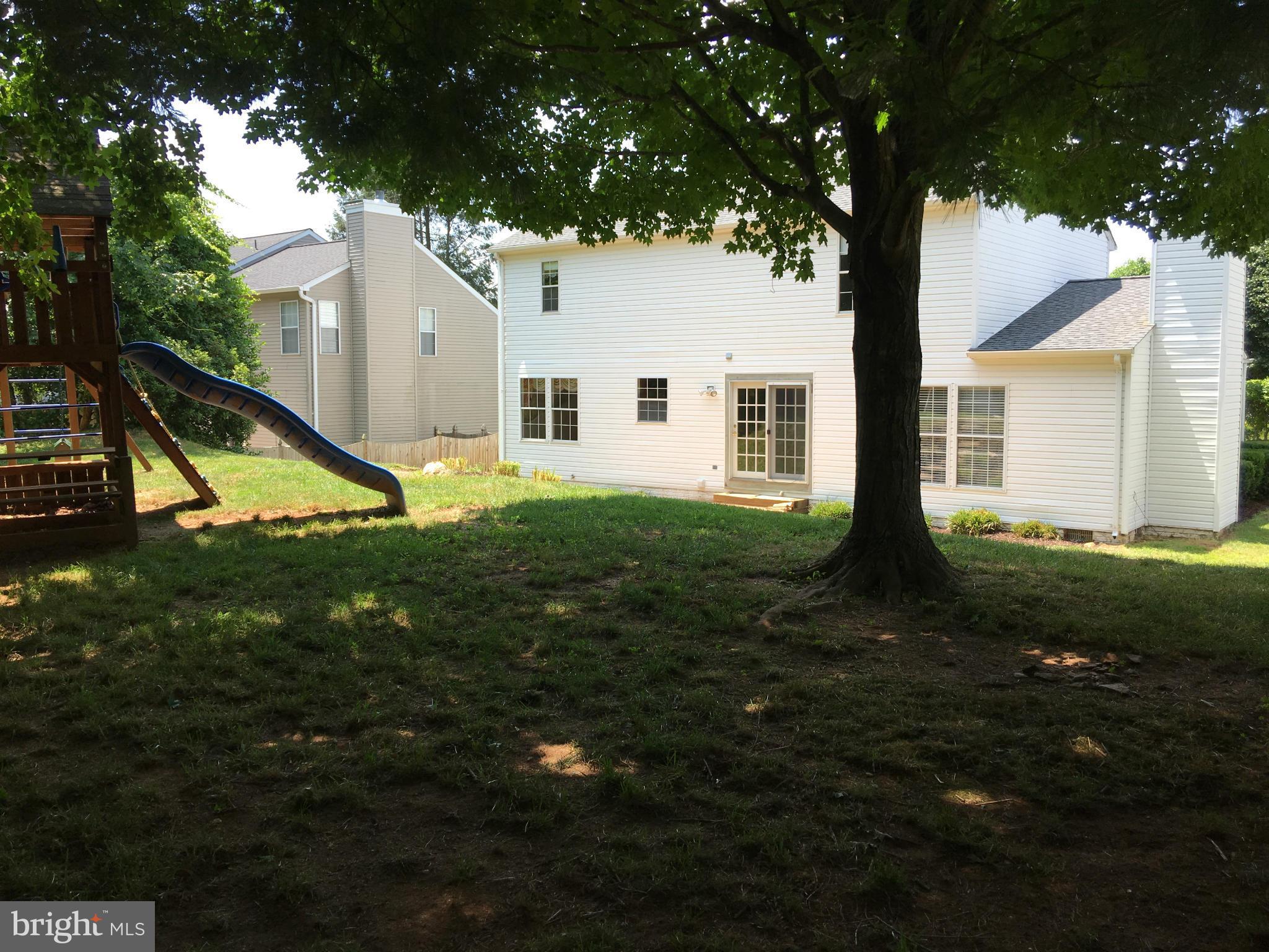 CHESTNUT TURN - Residential