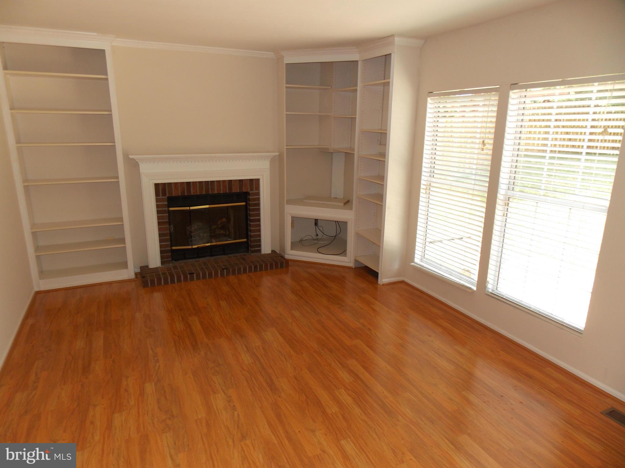 CHESTNUT TURN - Residential