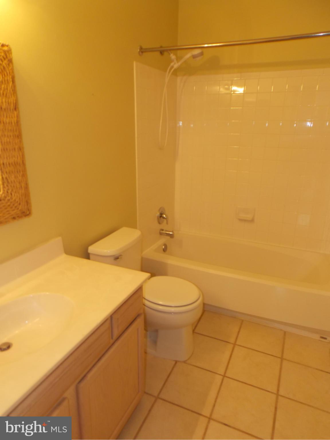 CHESTNUT TURN - Residential