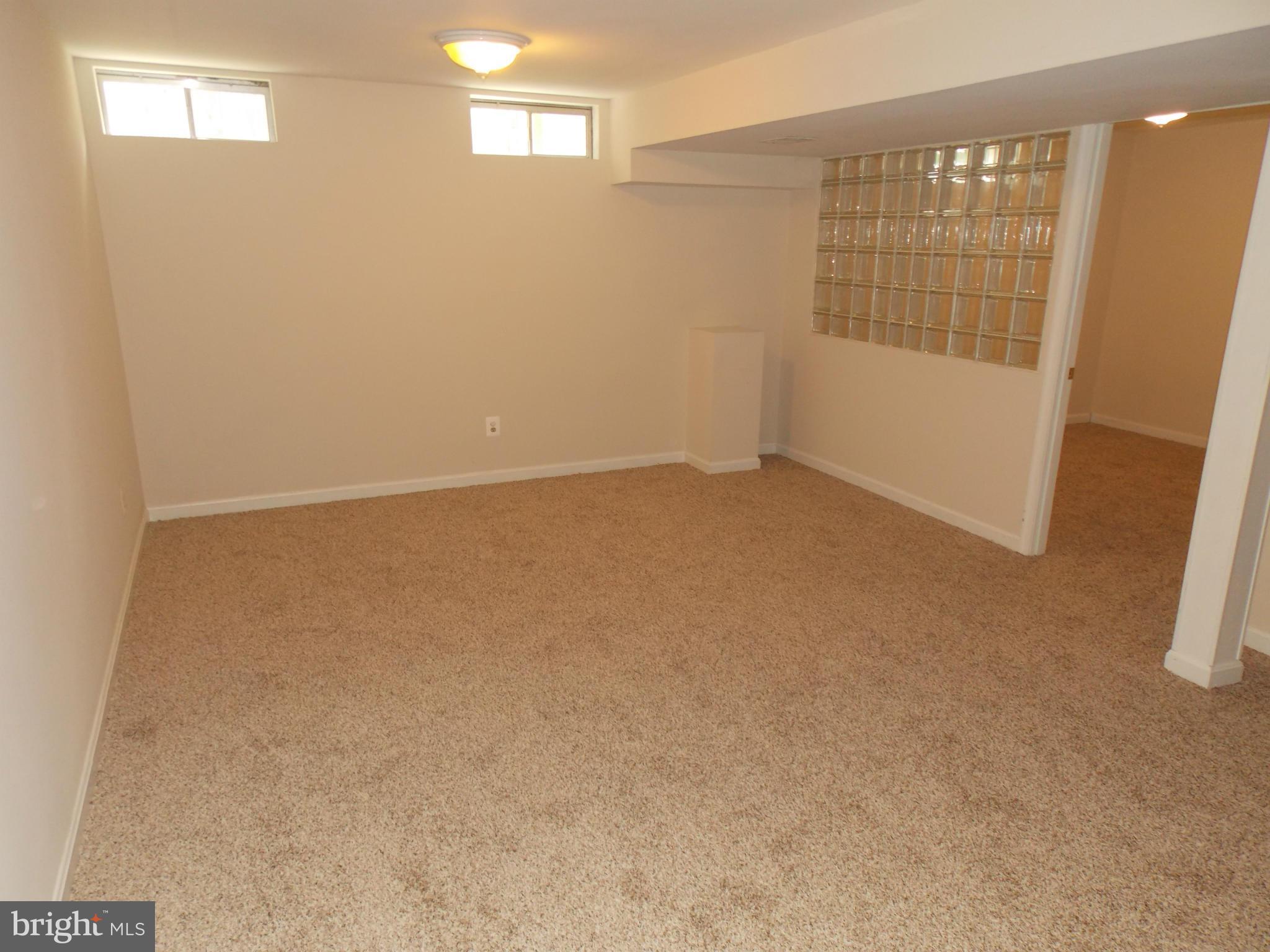 CHESTNUT TURN - Residential