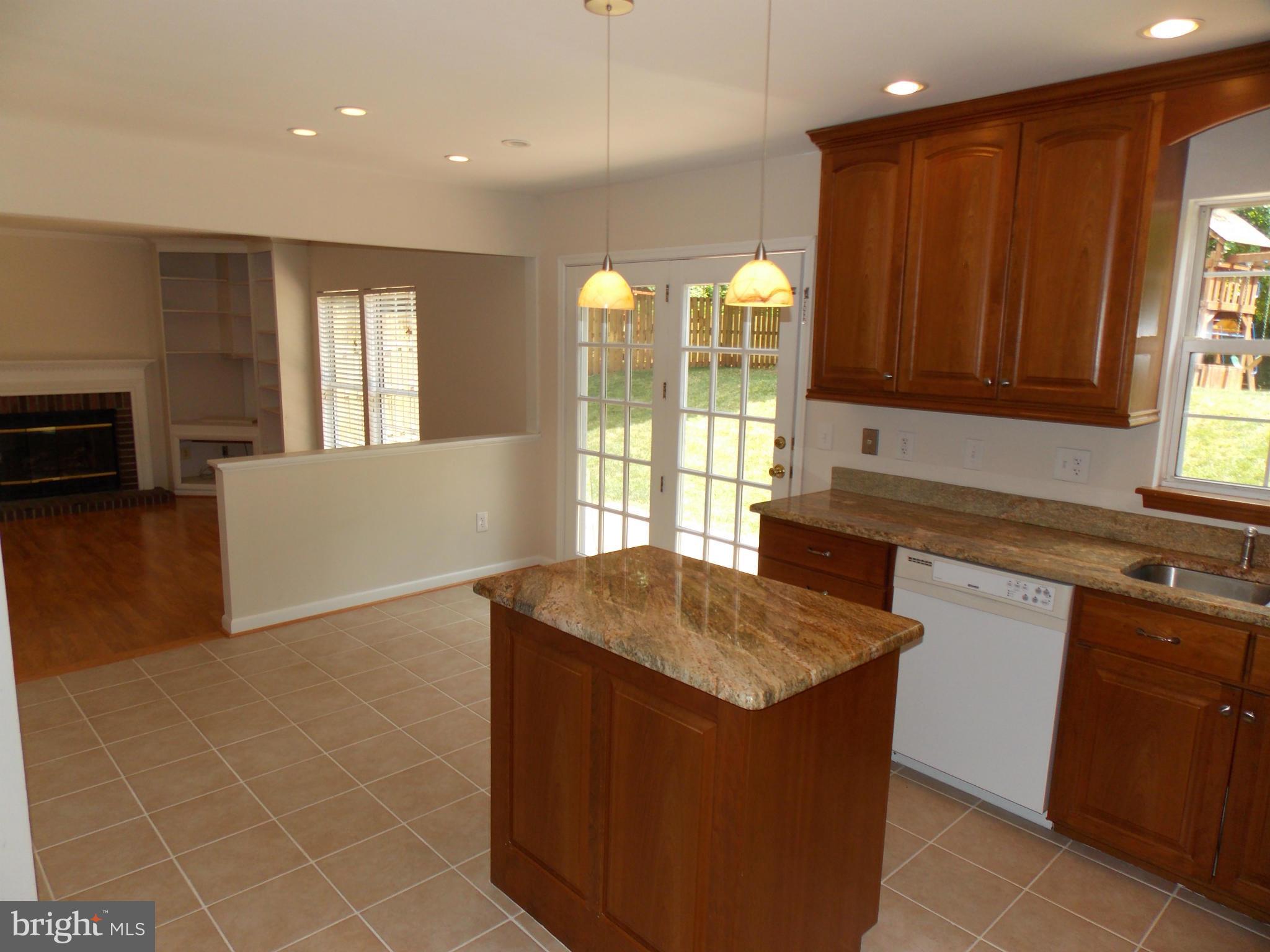 CHESTNUT TURN - Residential