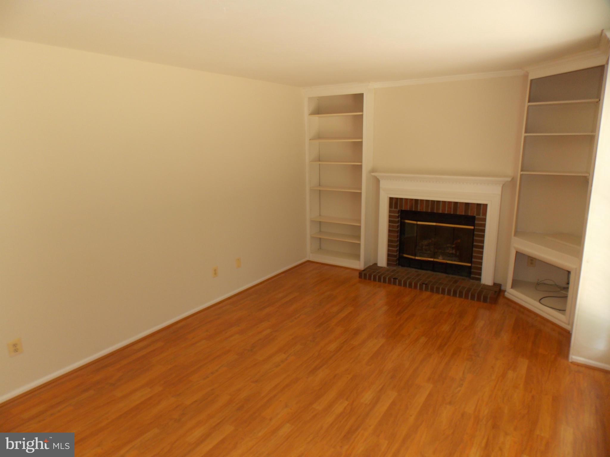 CHESTNUT TURN - Residential