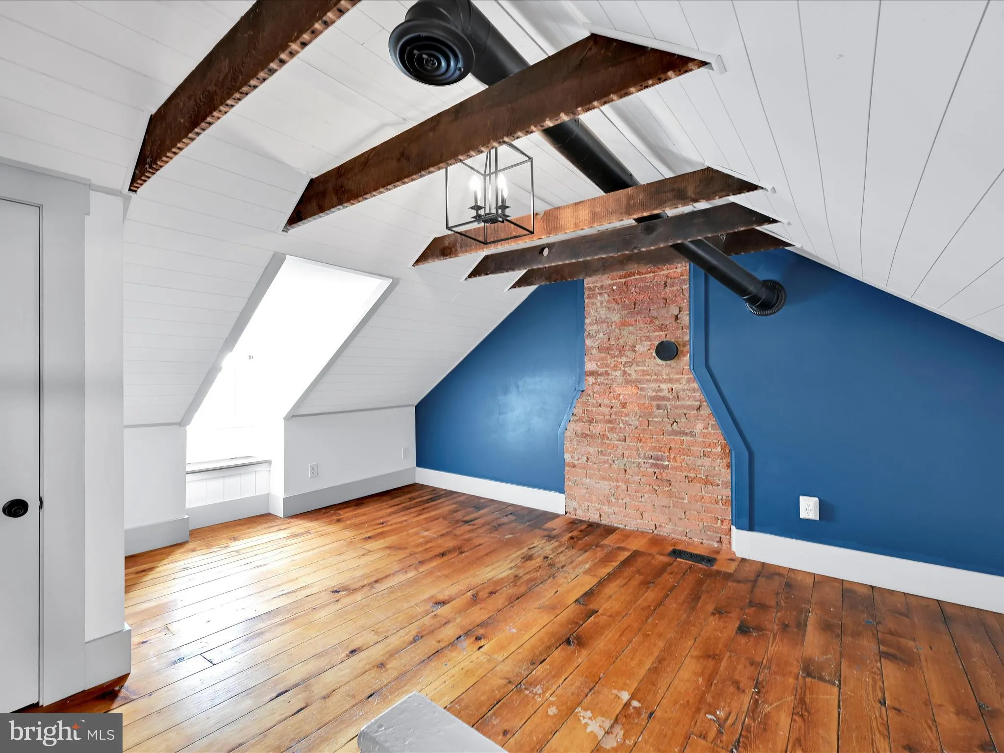 Lancaster, Pennsylvania 17603, United States, 3 Bedrooms Bedrooms, ,2 BathroomsBathrooms,Residential,Pending,212963