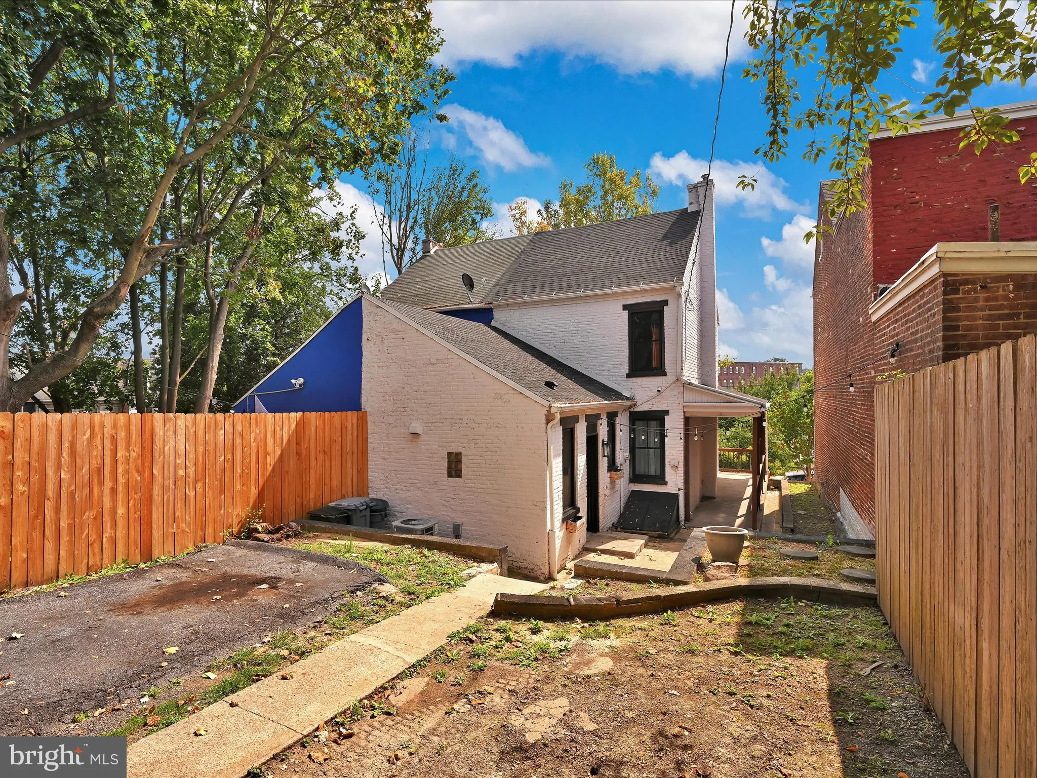 Lancaster, Pennsylvania 17603, United States, 3 Bedrooms Bedrooms, ,2 BathroomsBathrooms,Residential,Pending,212963