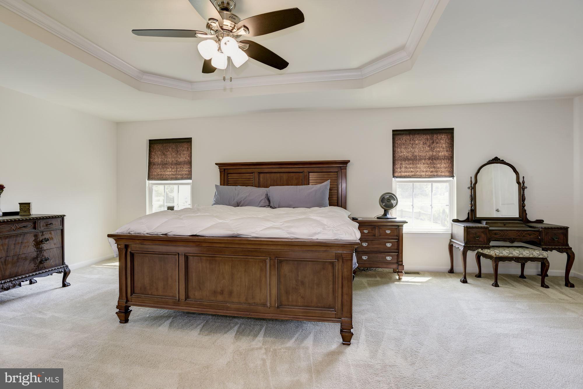 LOVETTSVILLE TOWN CENTER - Residential