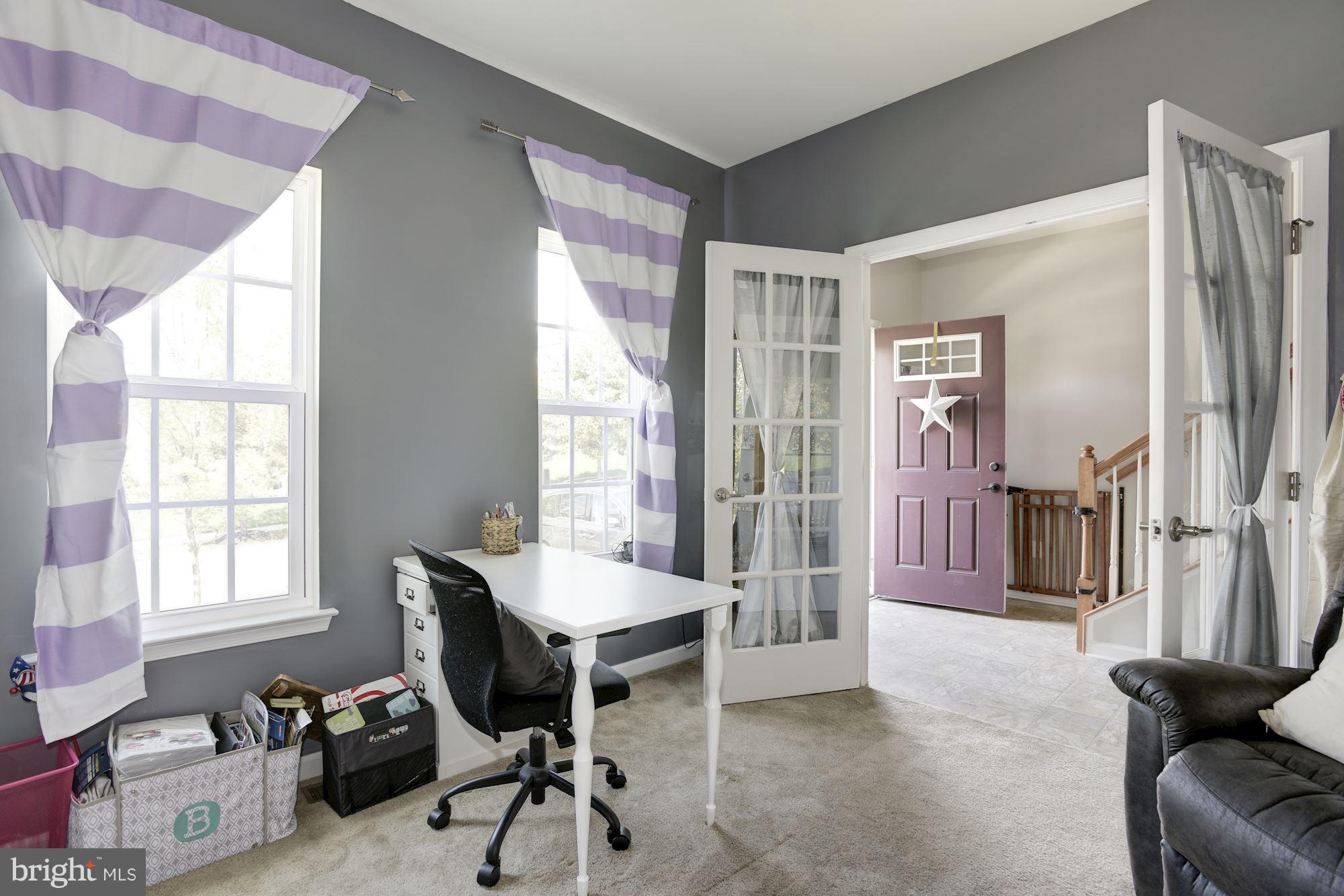 LOVETTSVILLE TOWN CENTER - Residential