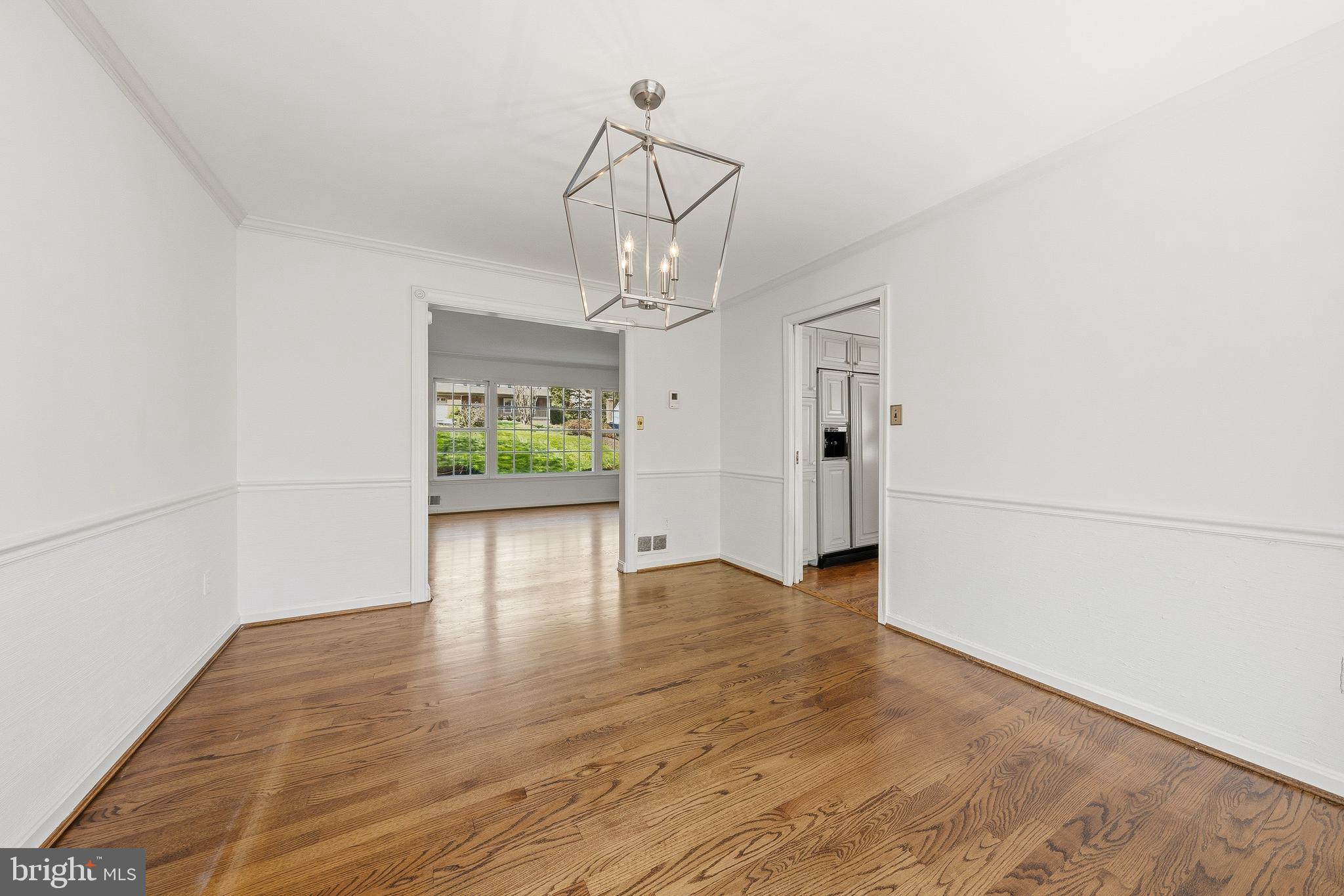 CARLIN TERRACE - Residential