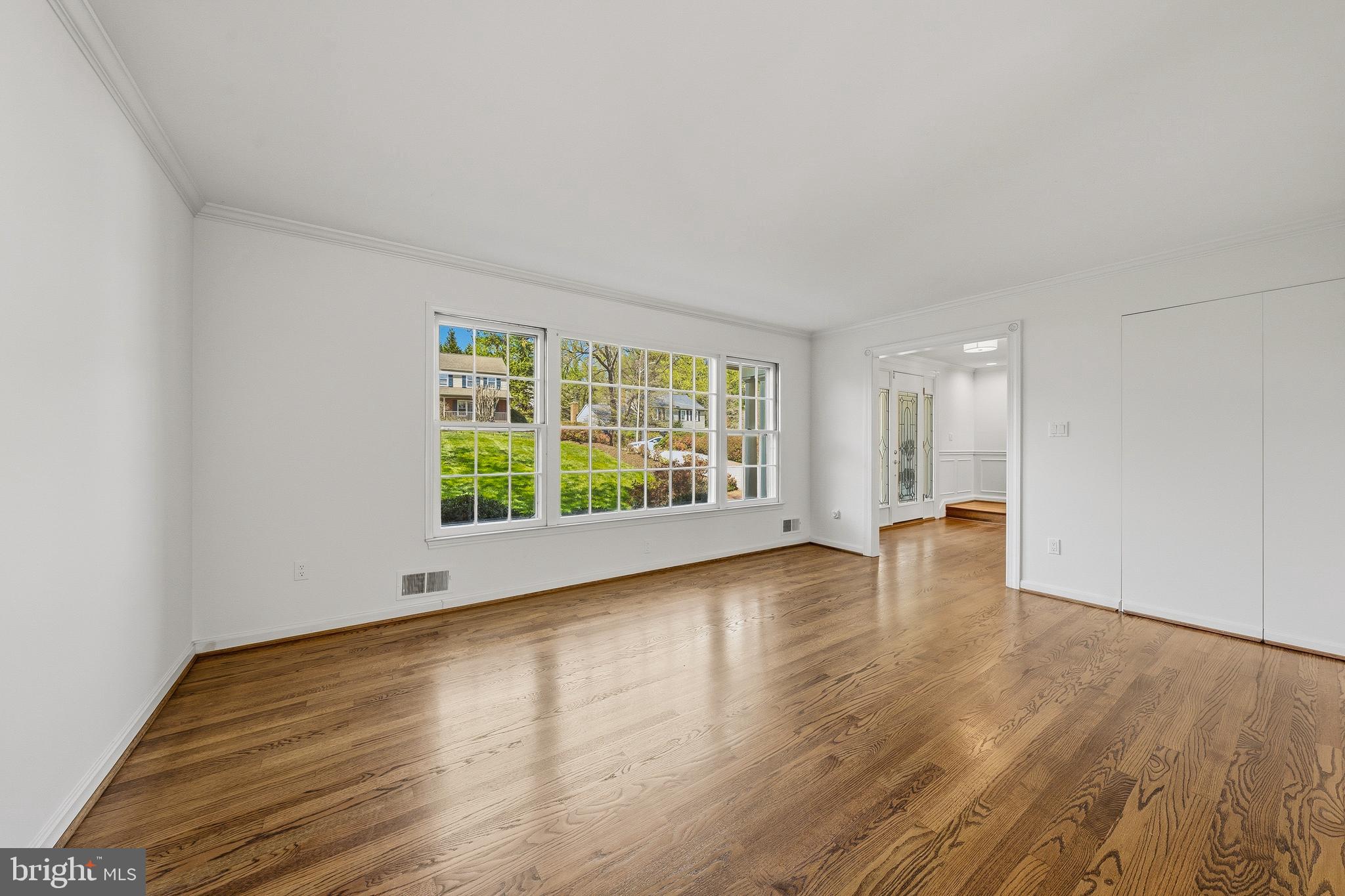 CARLIN TERRACE - Residential