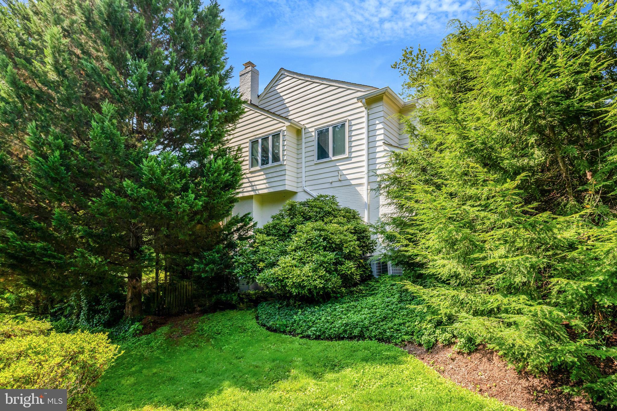 CARLIN TERRACE - Residential