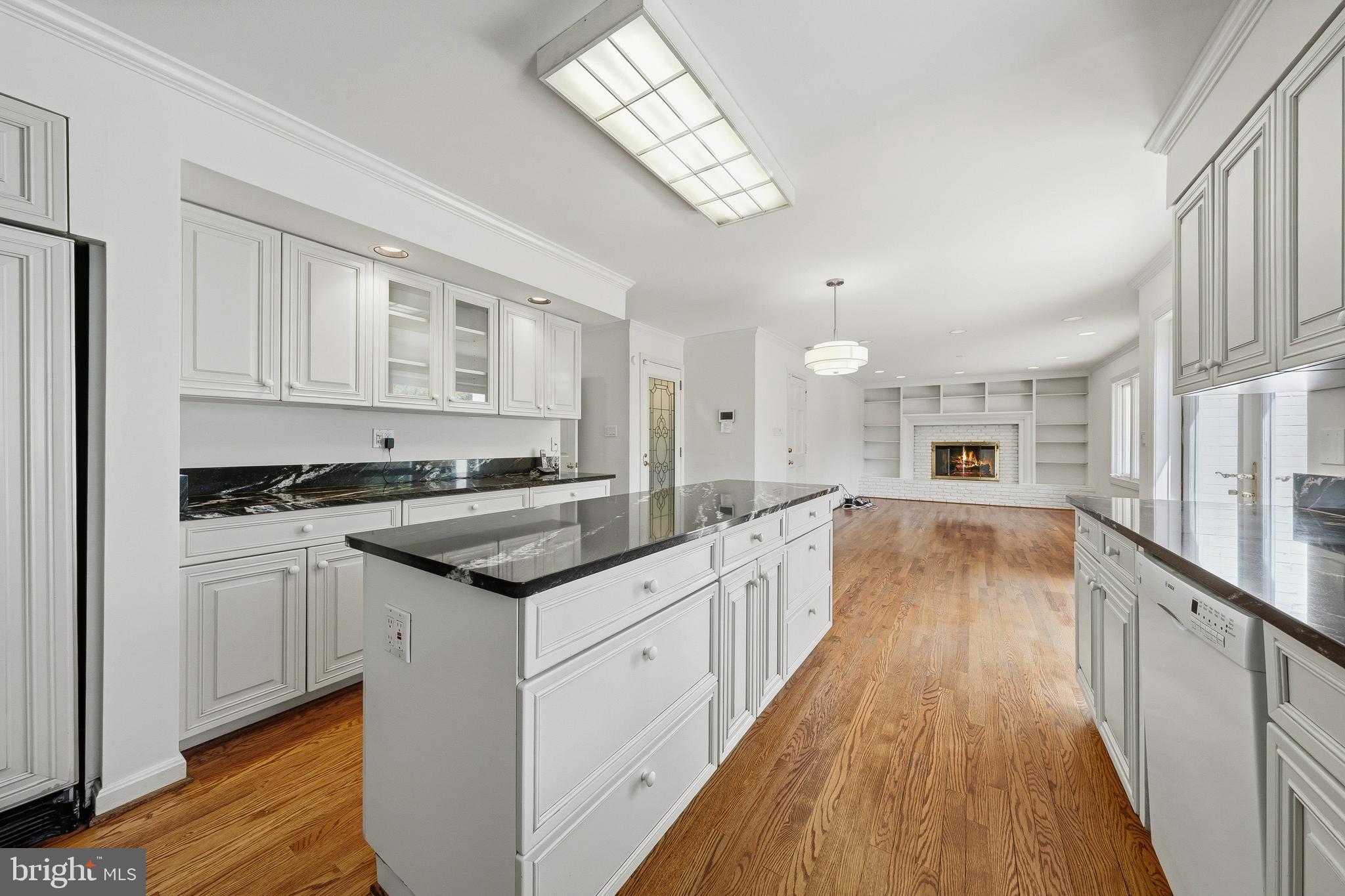 CARLIN TERRACE - Residential