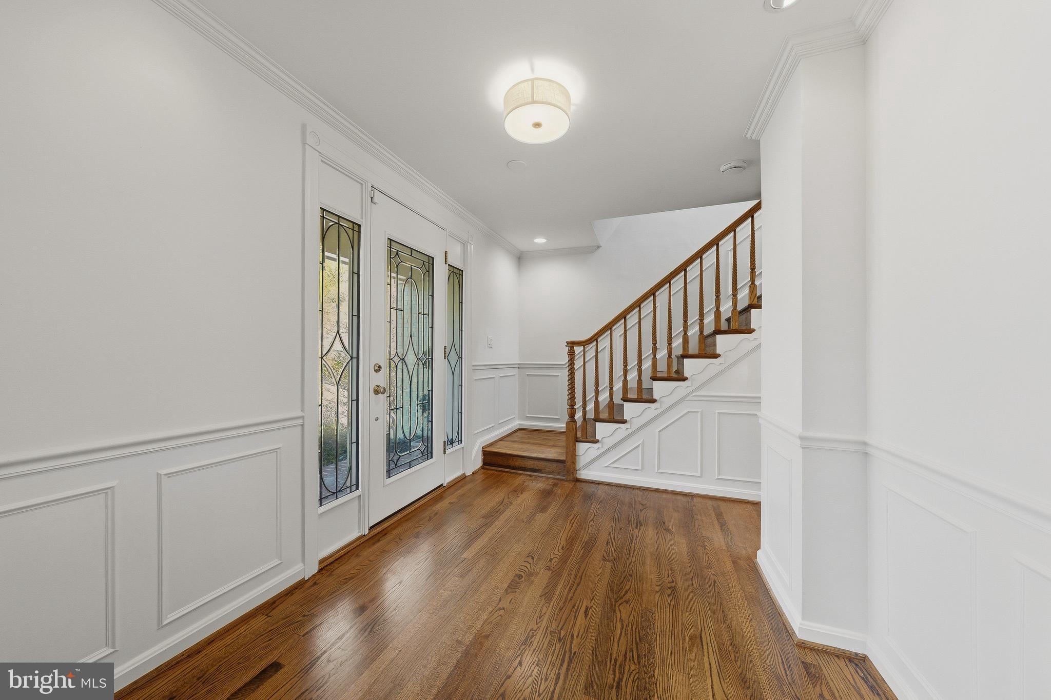 CARLIN TERRACE - Residential