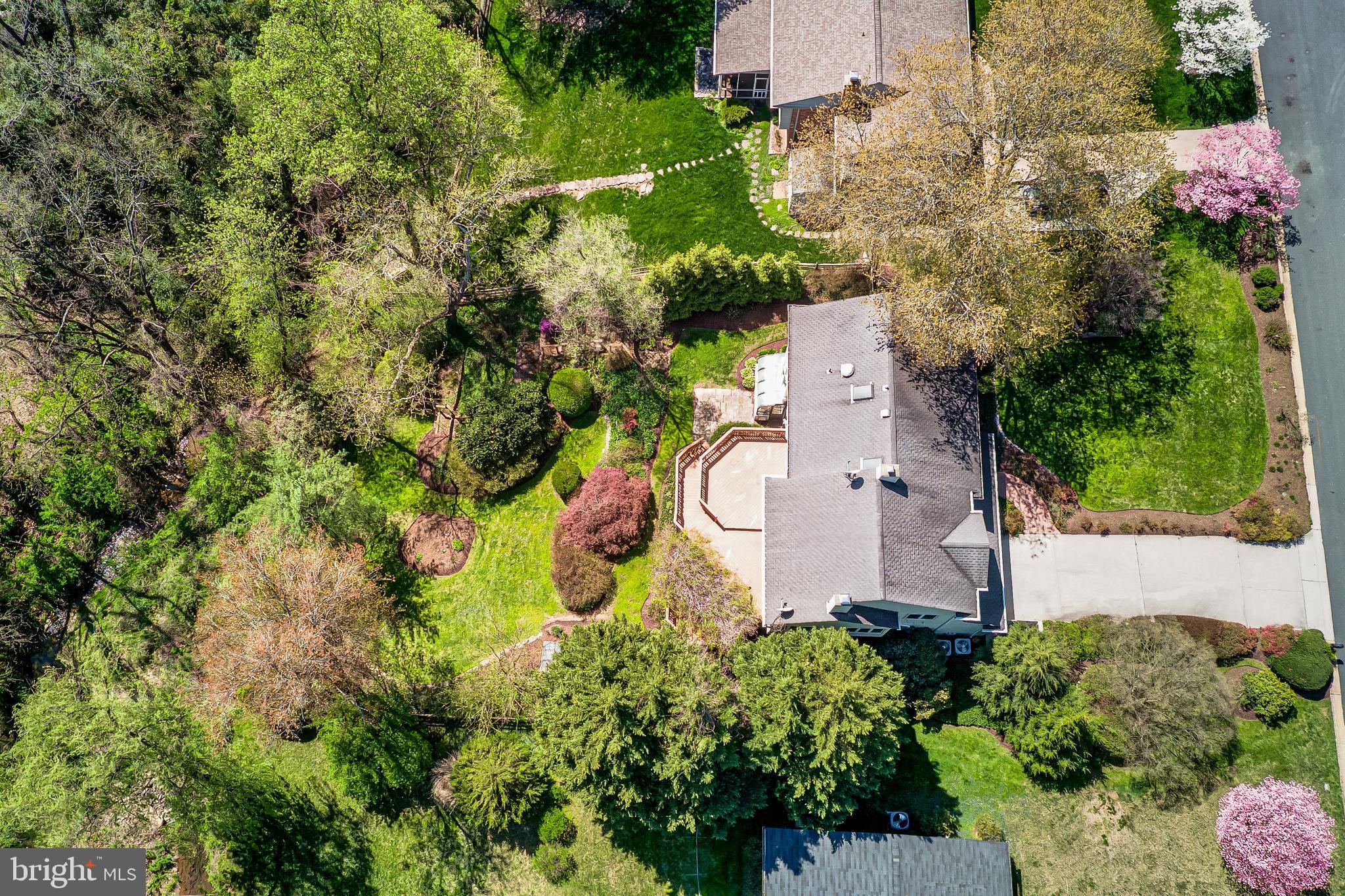 CARLIN TERRACE - Residential