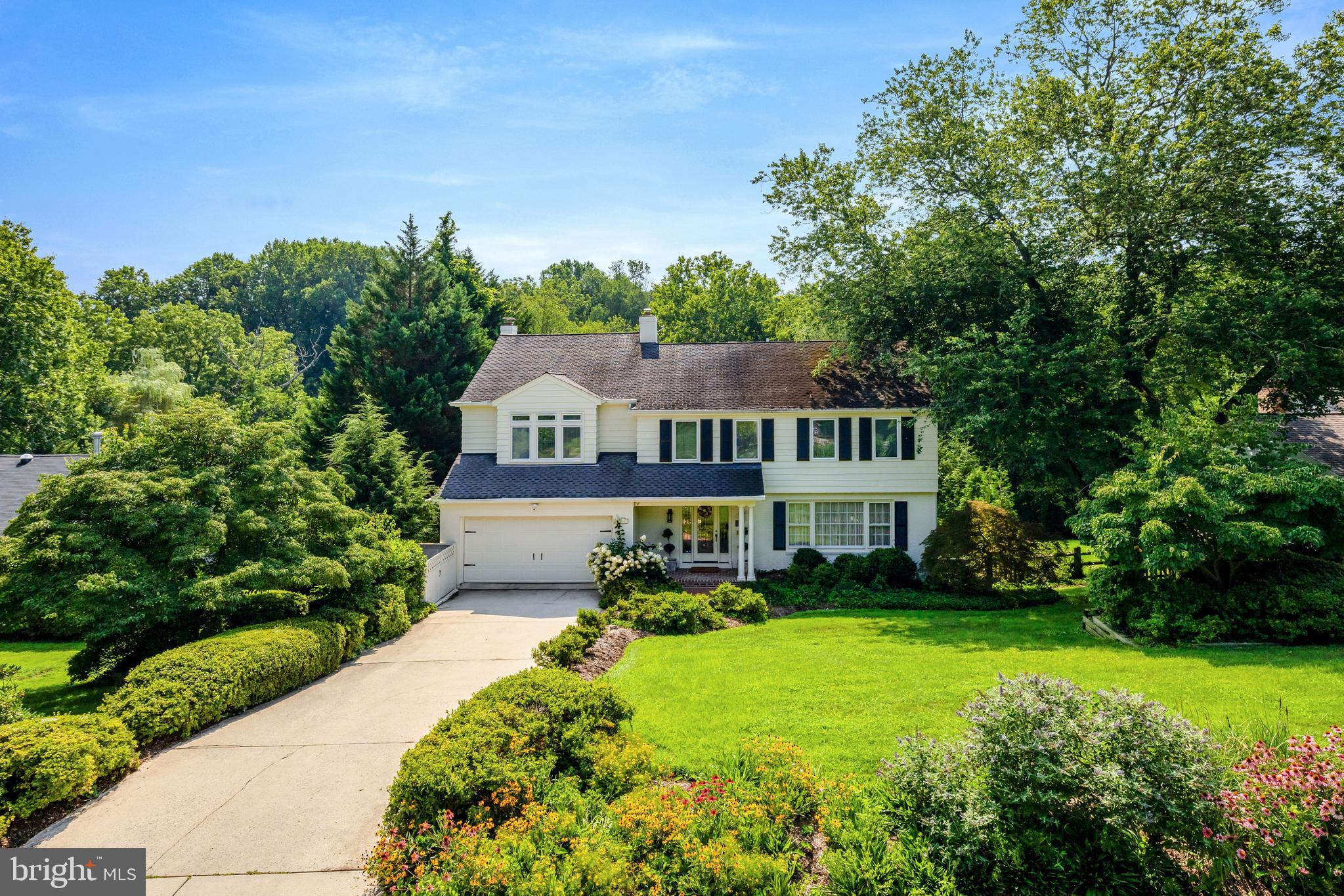 CARLIN TERRACE - Residential