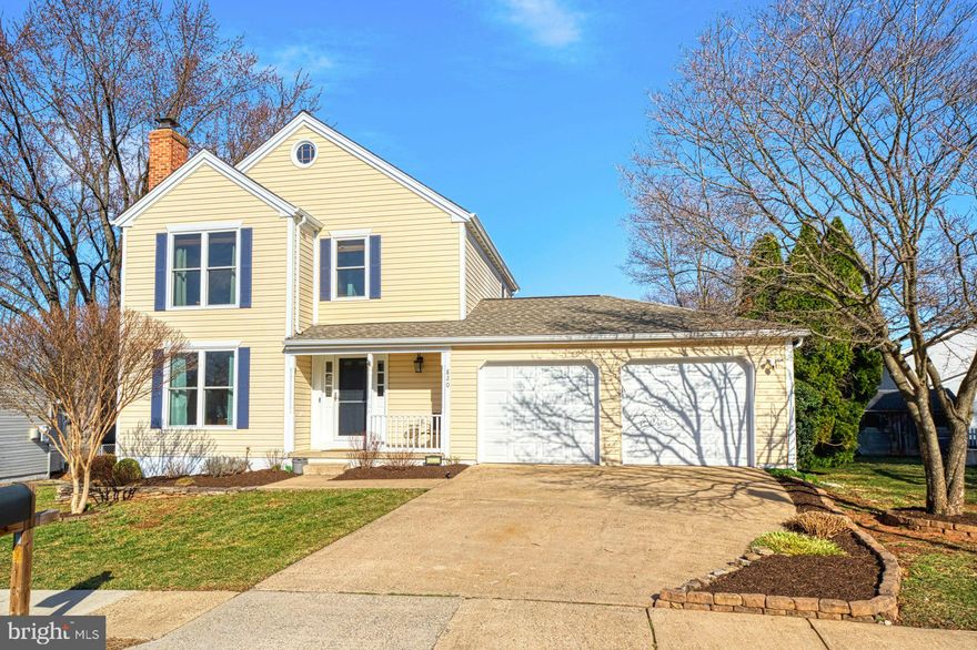 Adorable SFH in Leesburg's Exeter neighborhood. Great curb appeal and extremely well cared for.  This 2100 SF home features a great kitchen w/island and access to outdoor dining on a cozy deck.  Mocha brown hardwood runs throughout the first  floor, creating a warm ambiance in the  sun-filled living room and dining room. The upper level has 3 bedrooms, with an updated bath in the primary bedroom. The lower lever features a great family room, wet bar for entertaining, and a cozy sitting room/rec area with fireplace. ** All new windows in 2020 and new roof in 2021** Walkable to school and potentially downtown Leesburg. Homes for sale on this street are rare, this won't last long.