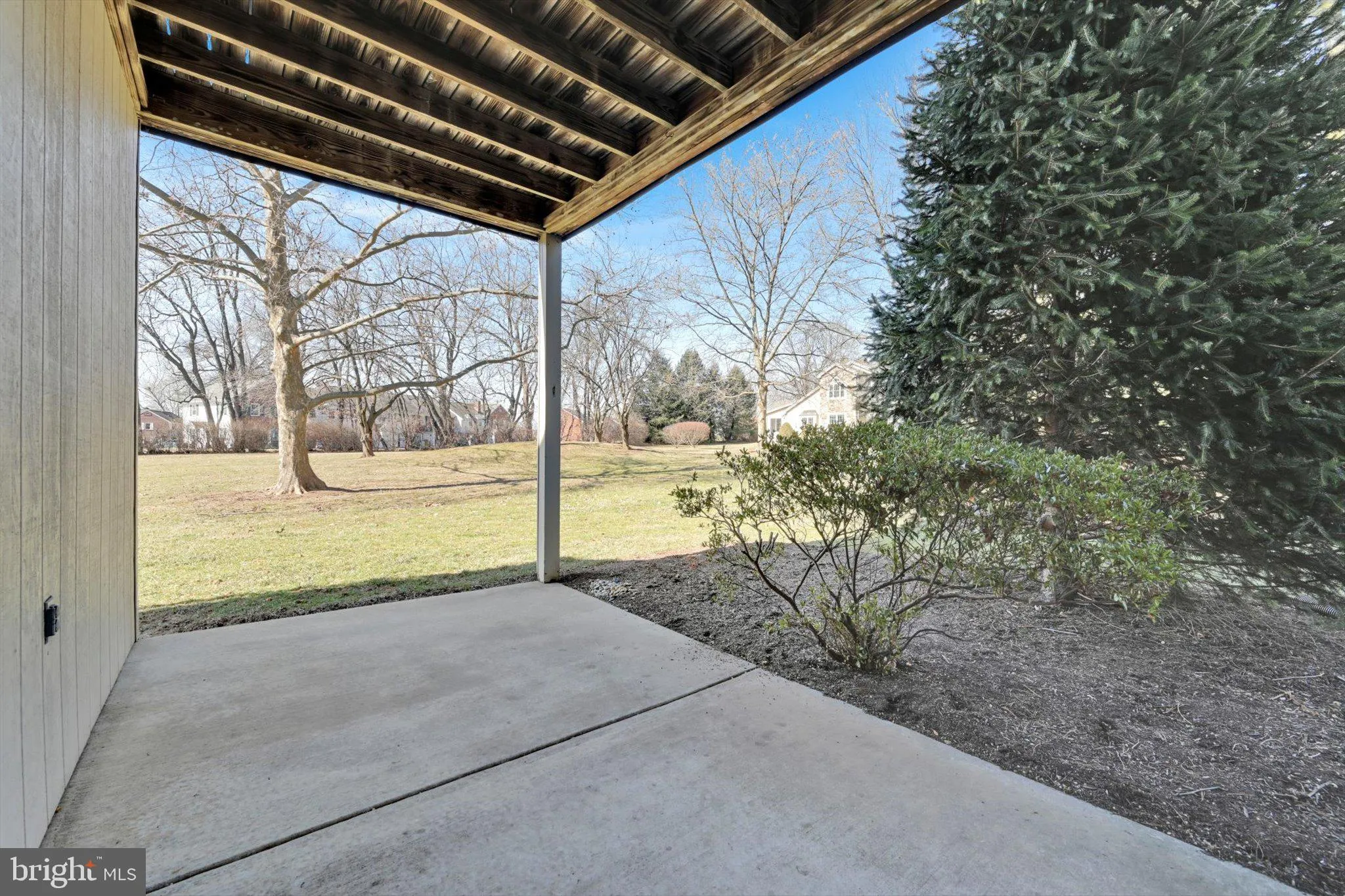 Lancaster, Pennsylvania 17601, United States, 3 Bedrooms Bedrooms, ,2 BathroomsBathrooms,Residential,Pending,76863