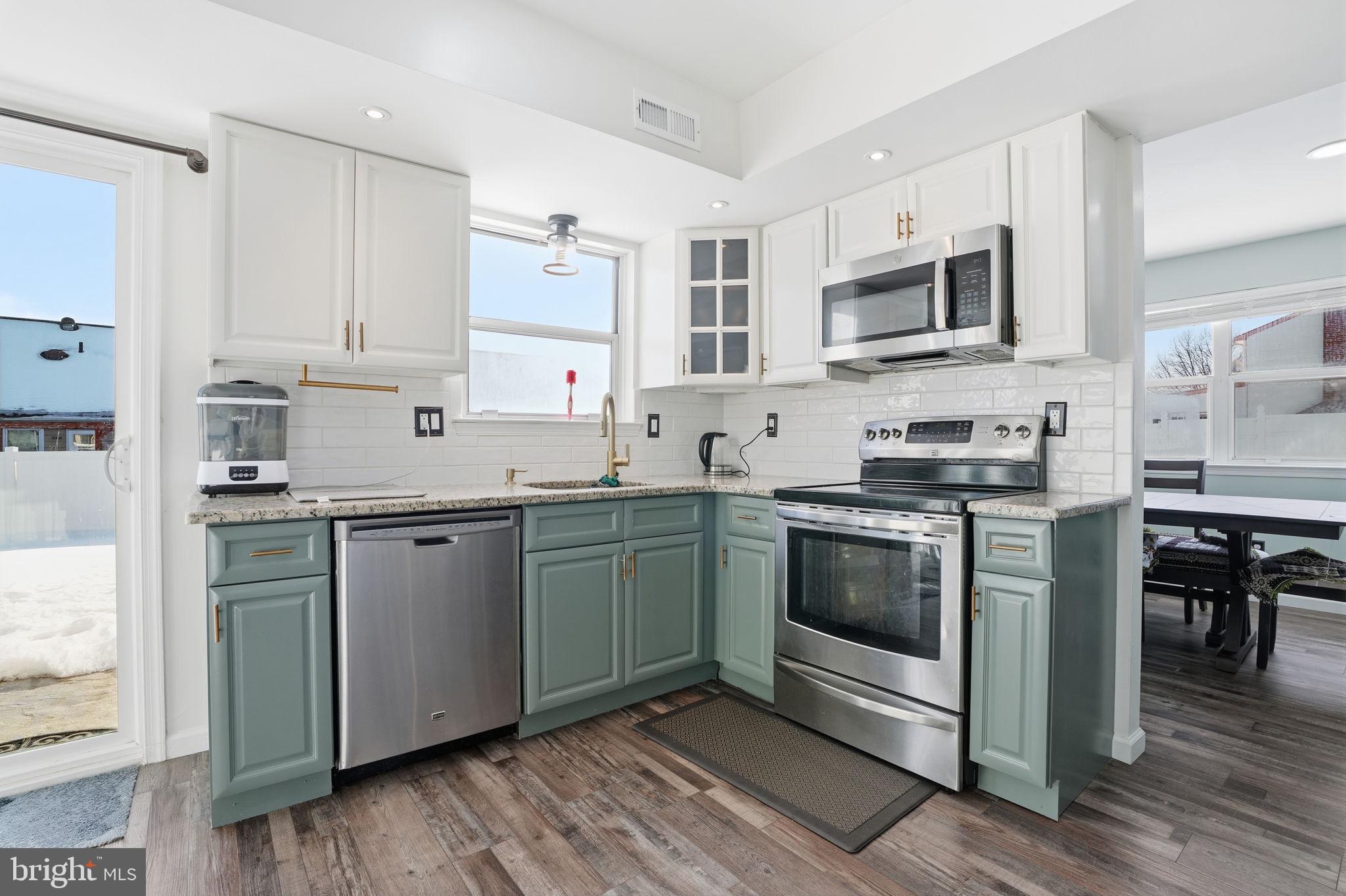 HEATHER GLEN - Residential