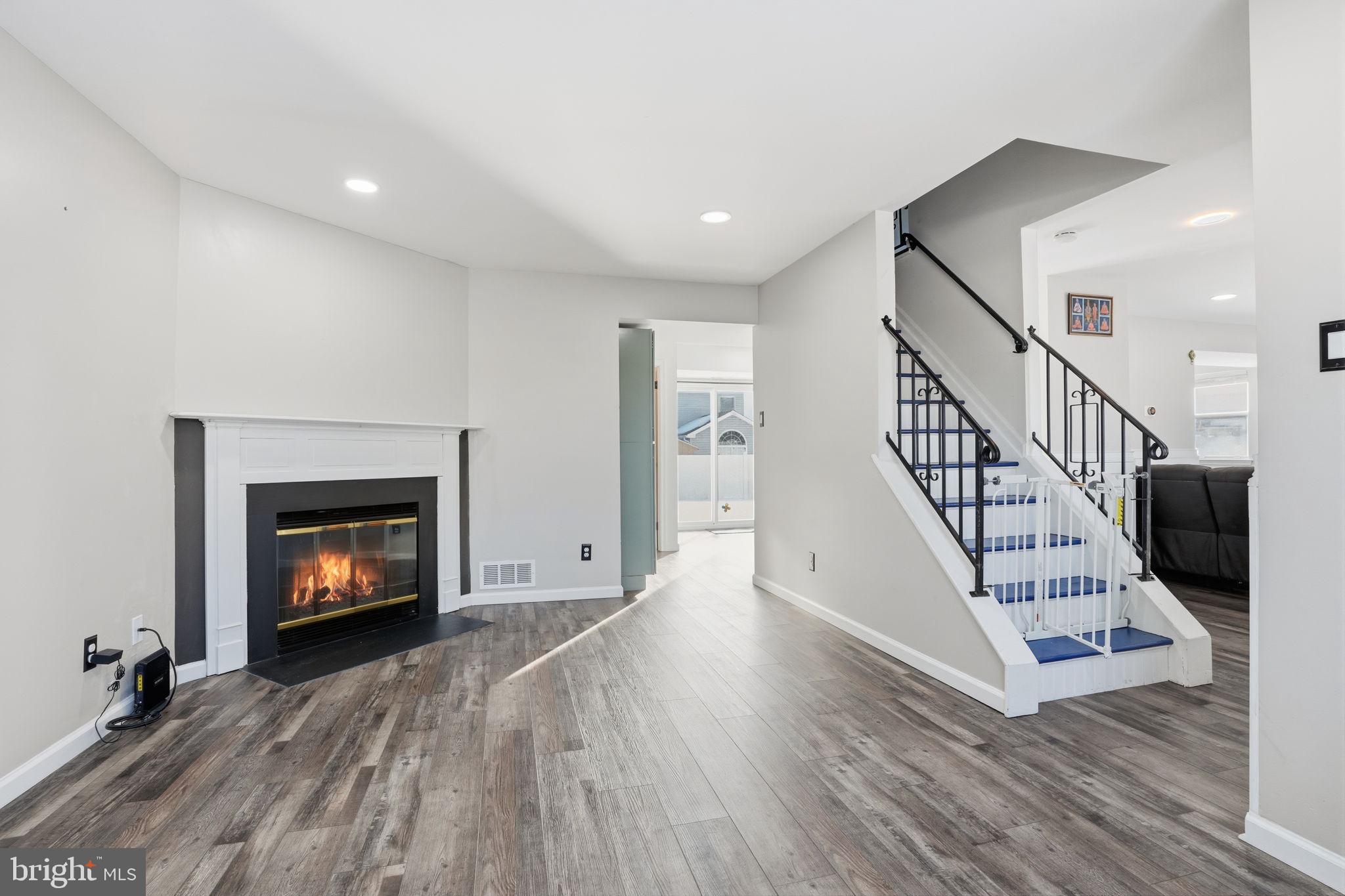 HEATHER GLEN - Residential