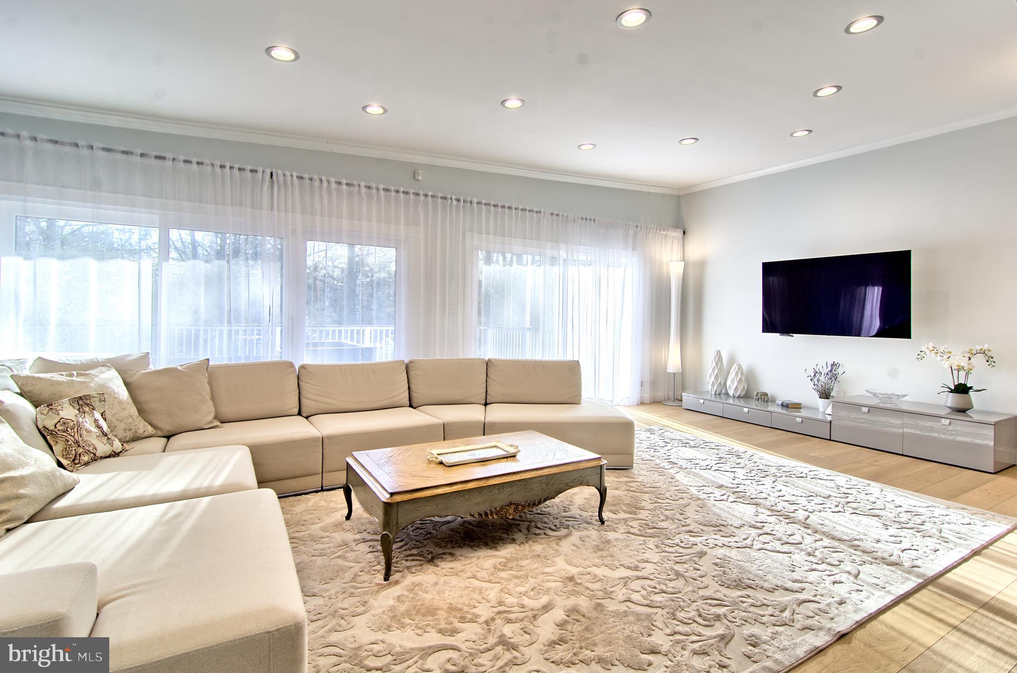 STEVENSON RIDGE - Residential