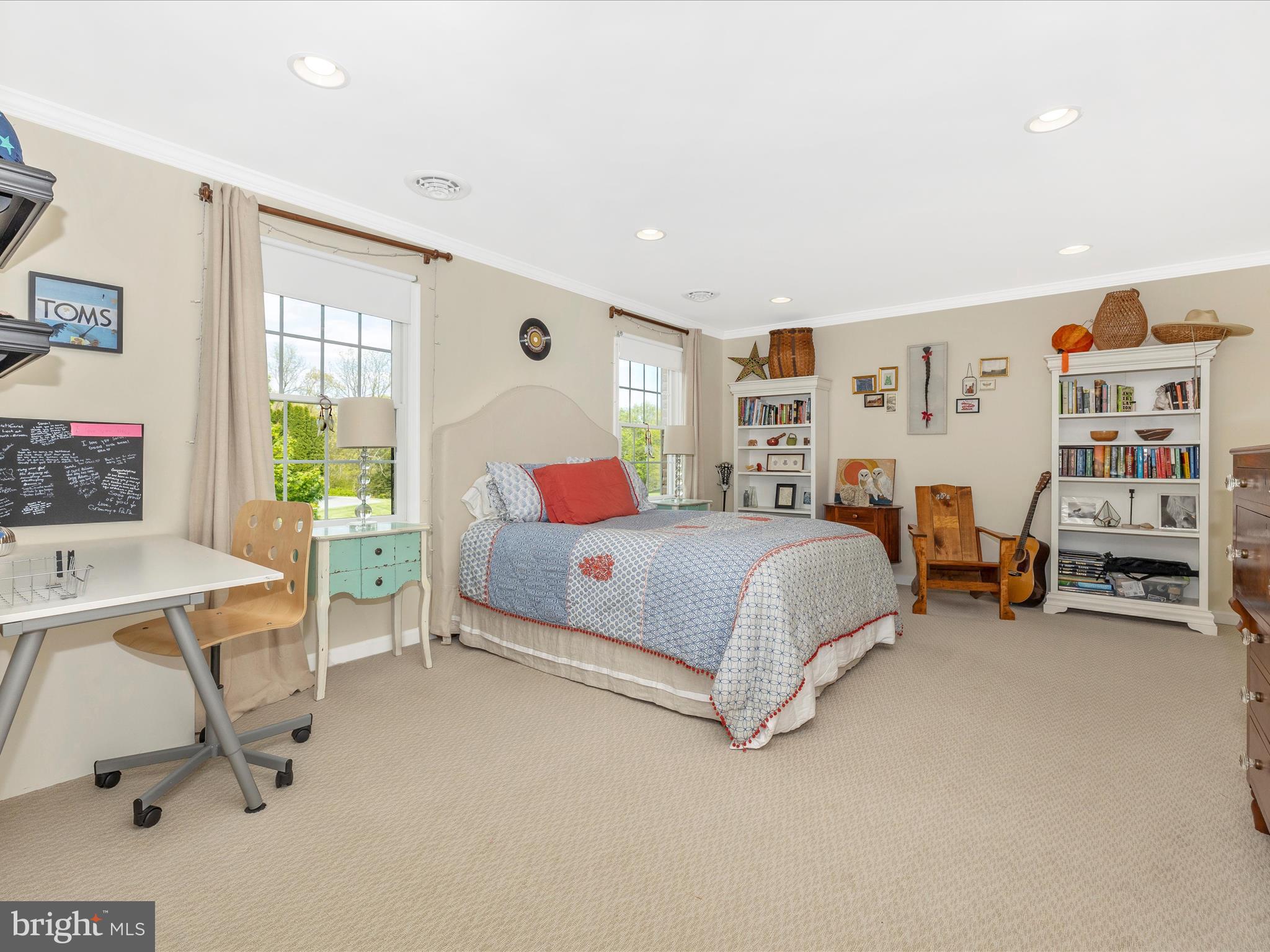 CEDAR HILLS - Residential