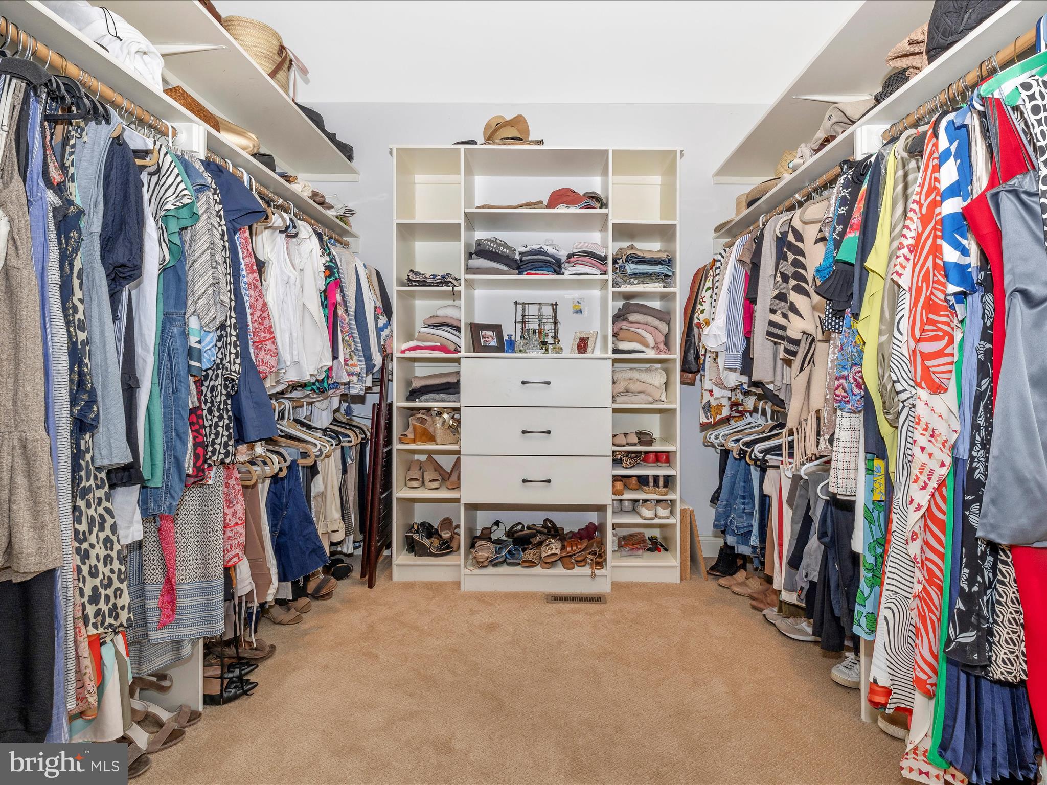 CEDAR HILLS - Residential