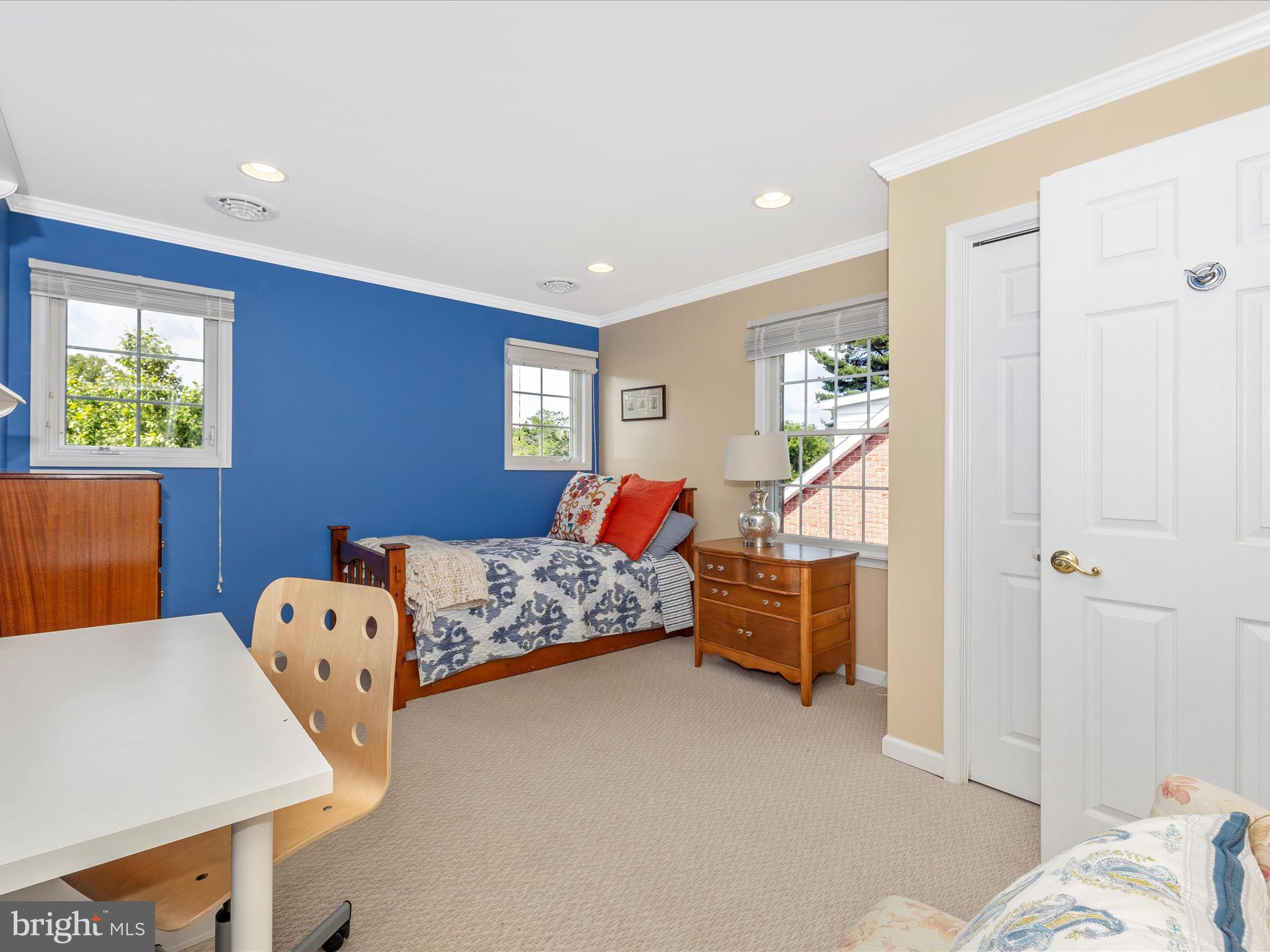 CEDAR HILLS - Residential