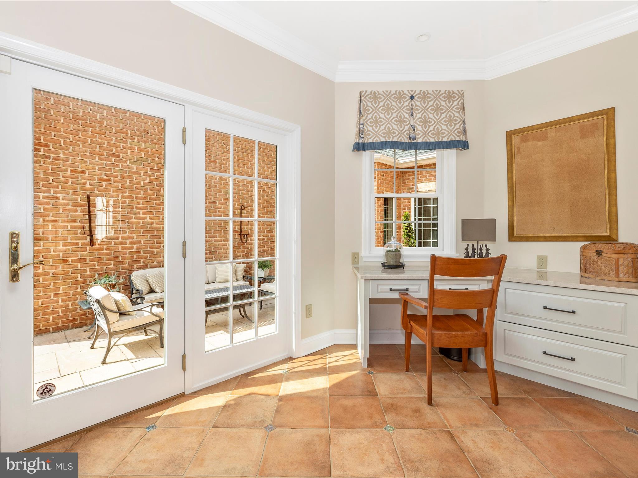 CEDAR HILLS - Residential