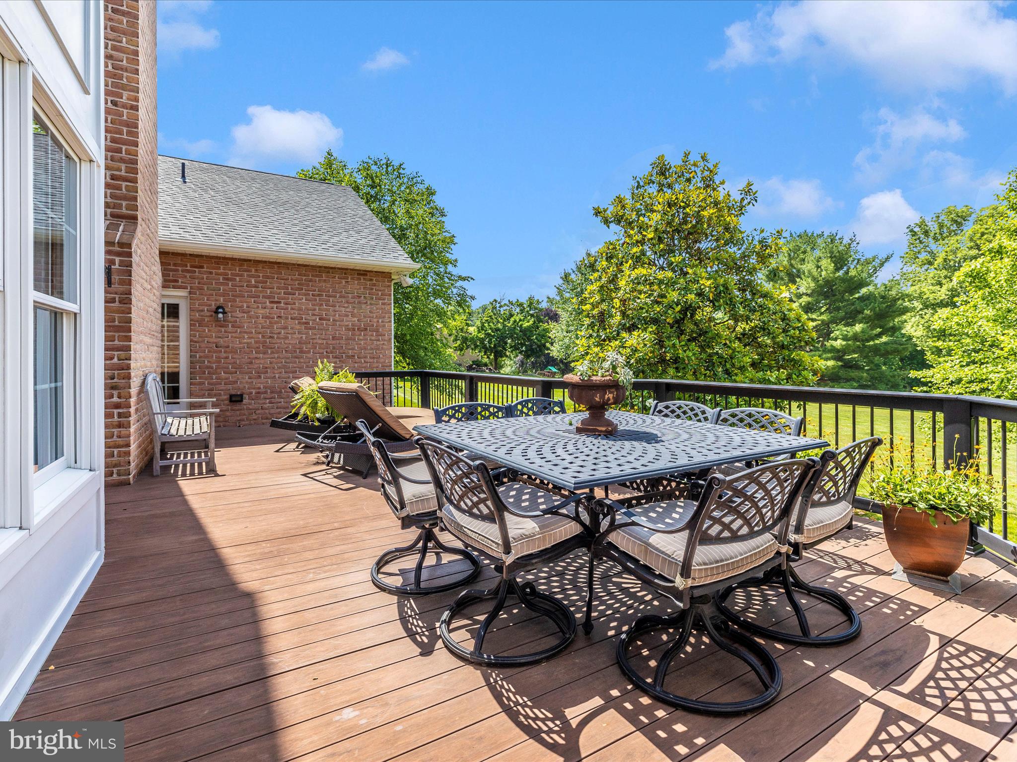 CEDAR HILLS - Residential