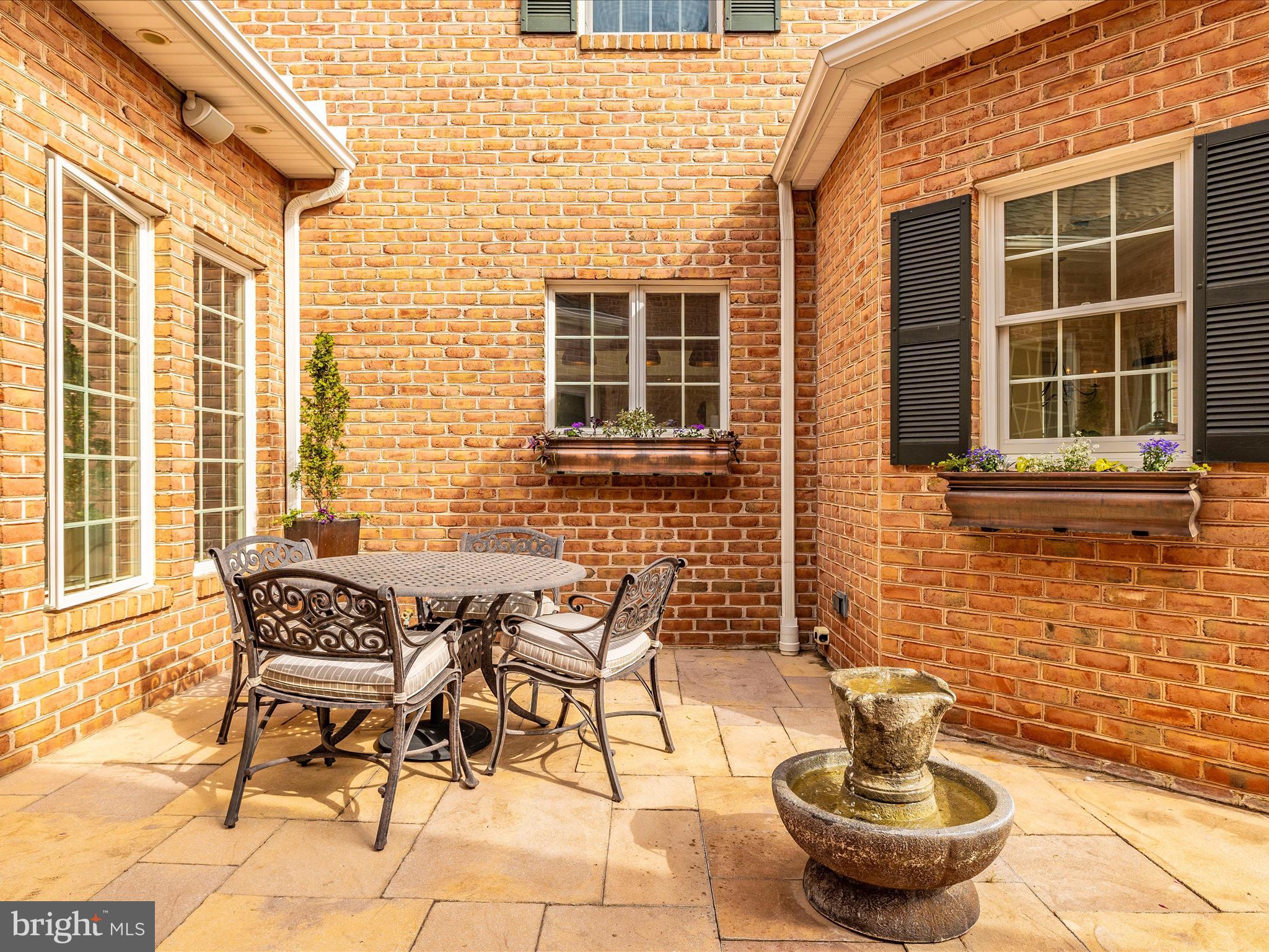 CEDAR HILLS - Residential