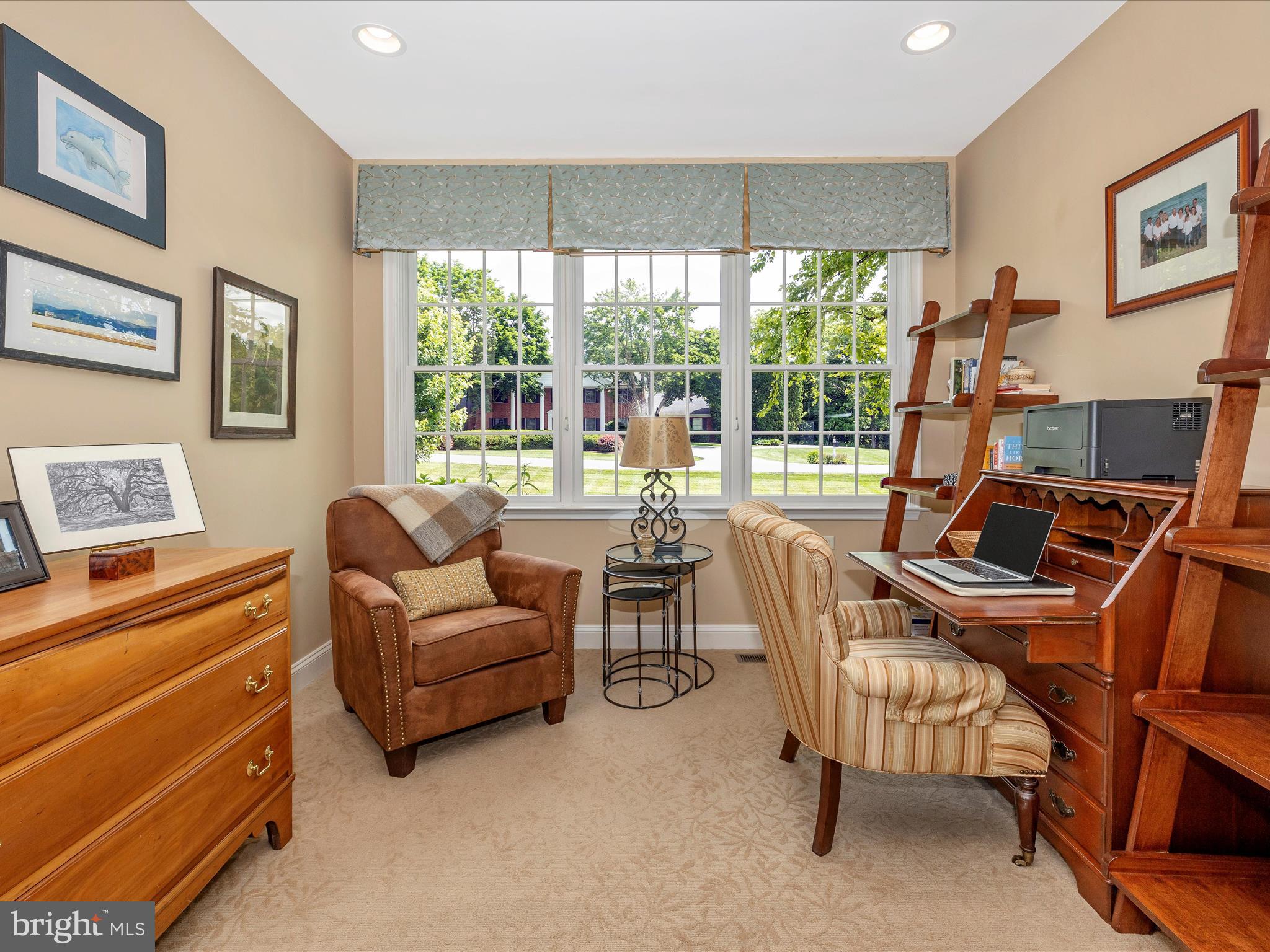 CEDAR HILLS - Residential