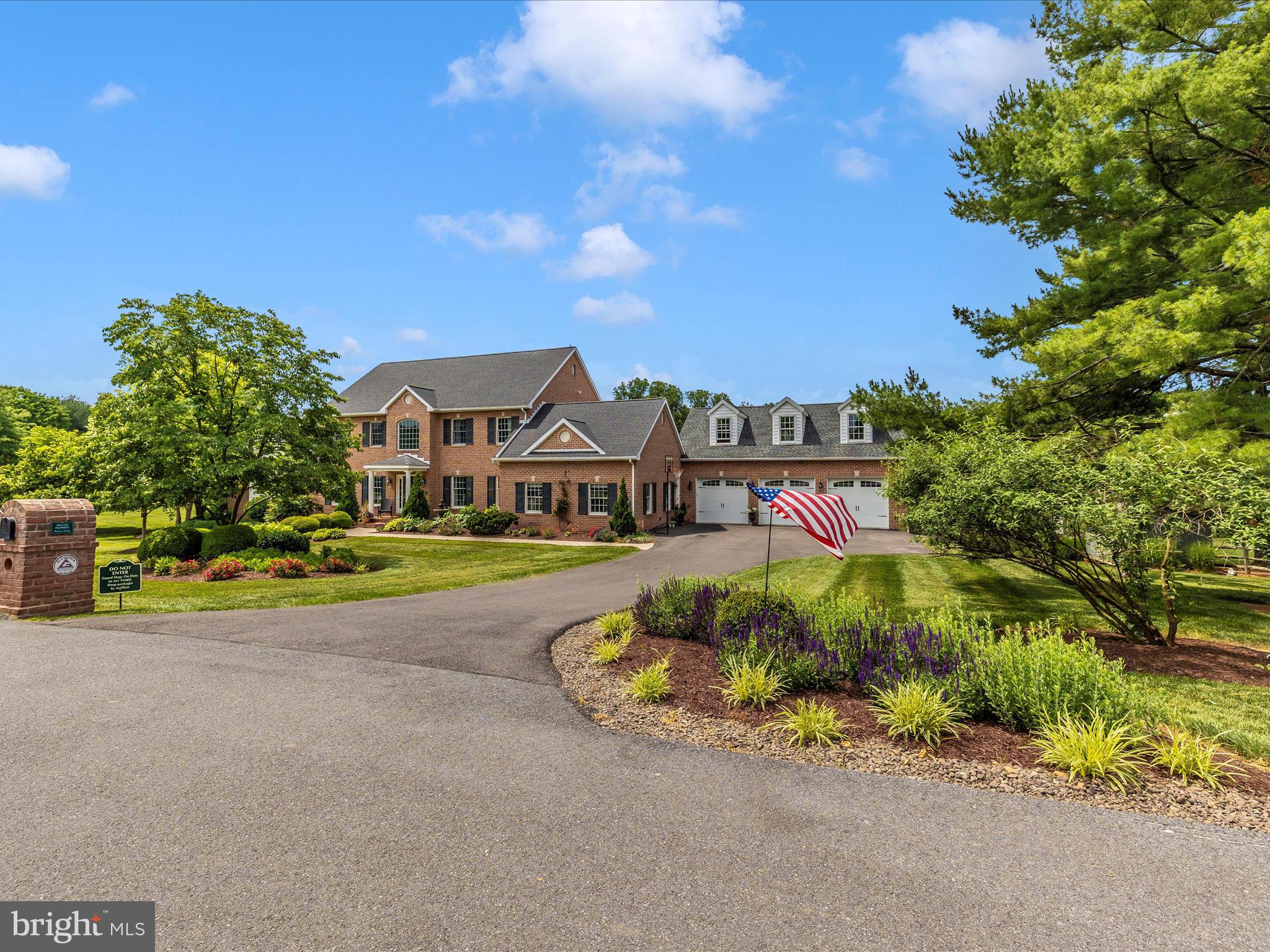 CEDAR HILLS - Residential