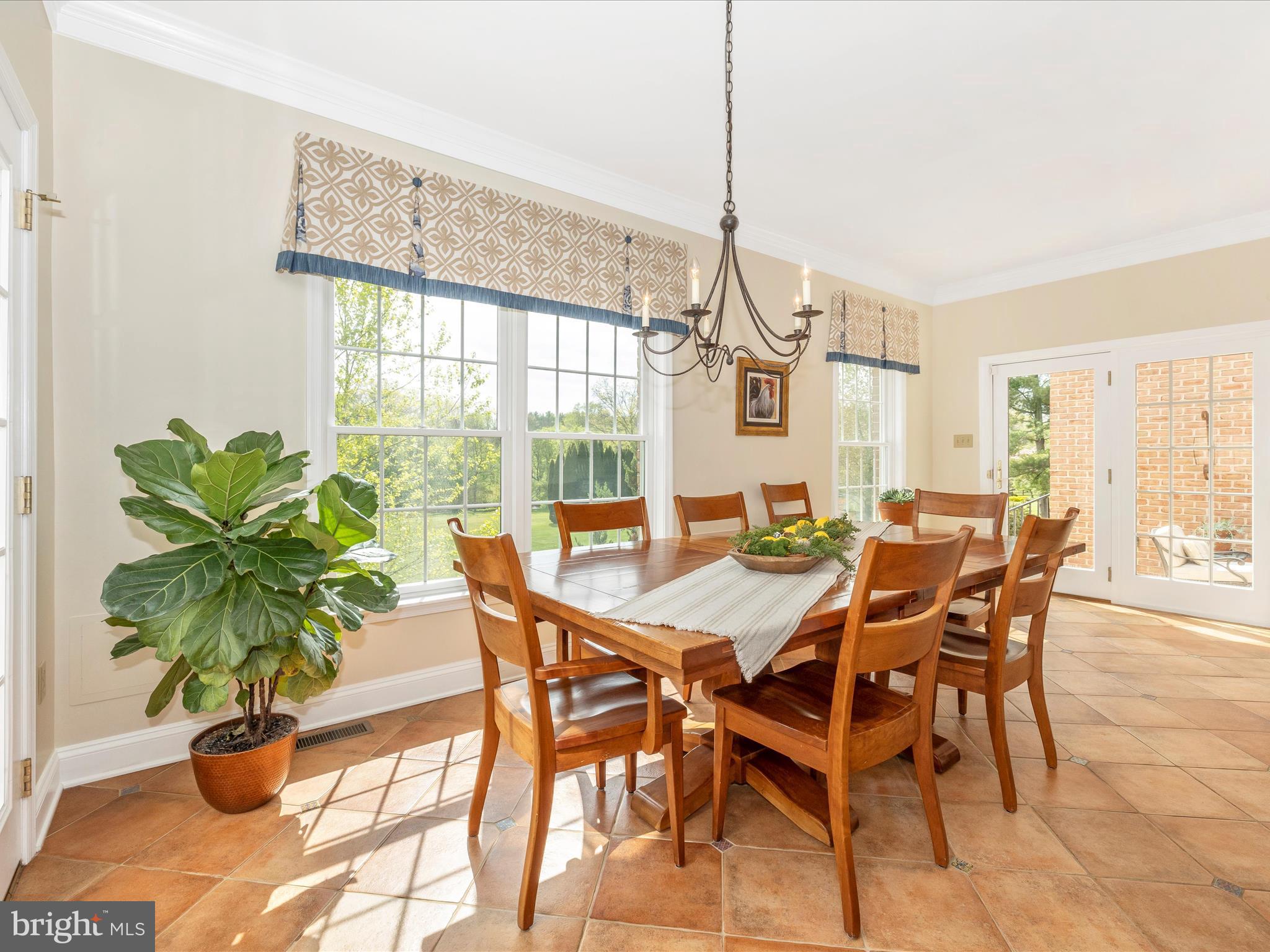 CEDAR HILLS - Residential