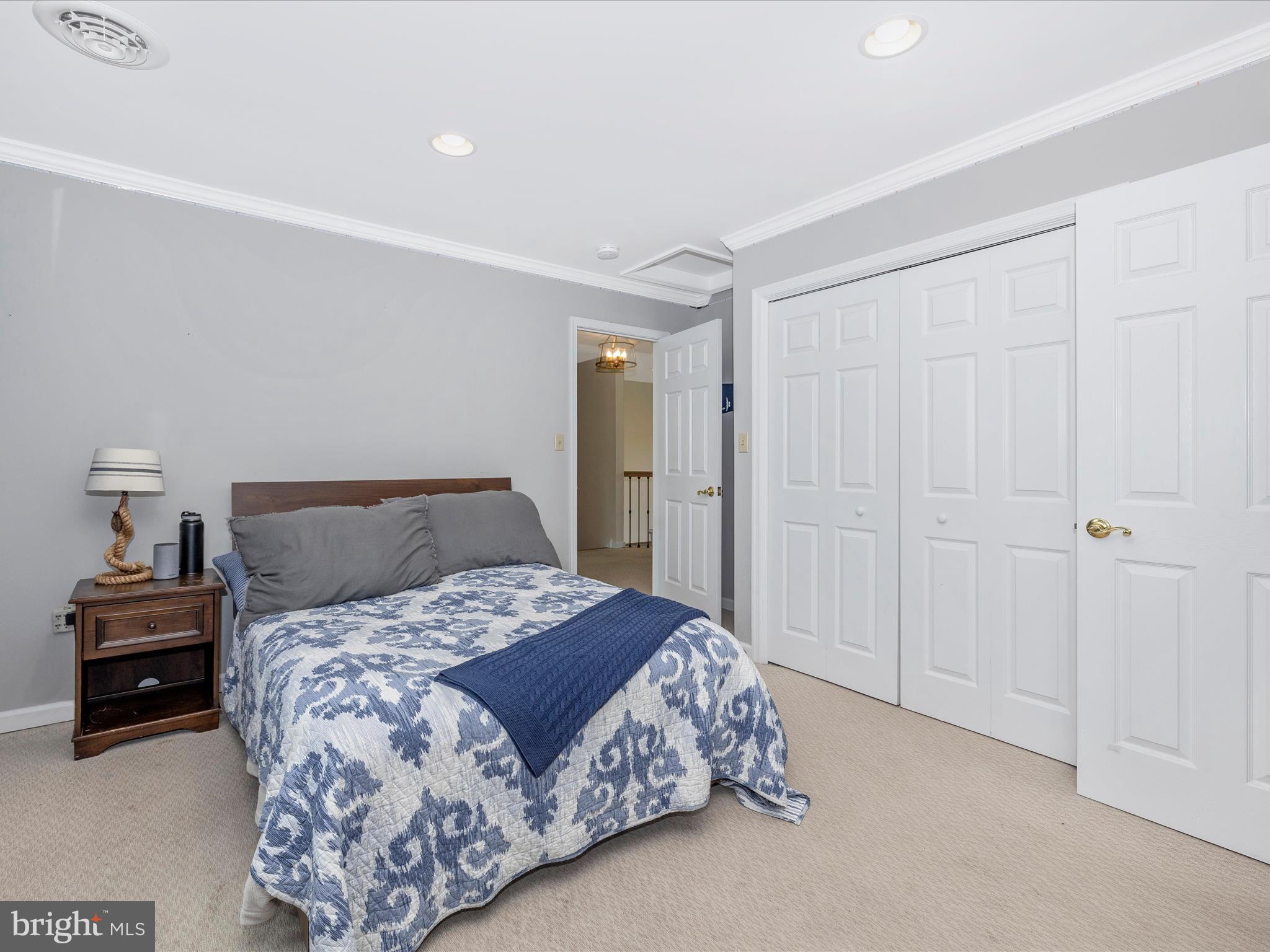 CEDAR HILLS - Residential