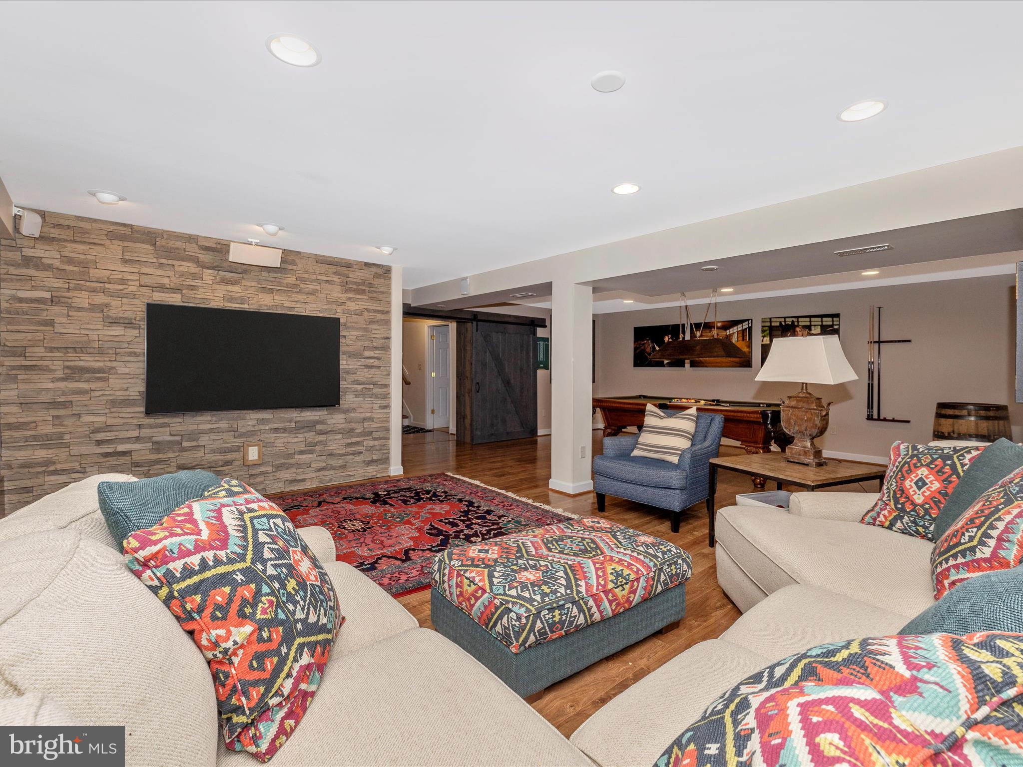 CEDAR HILLS - Residential