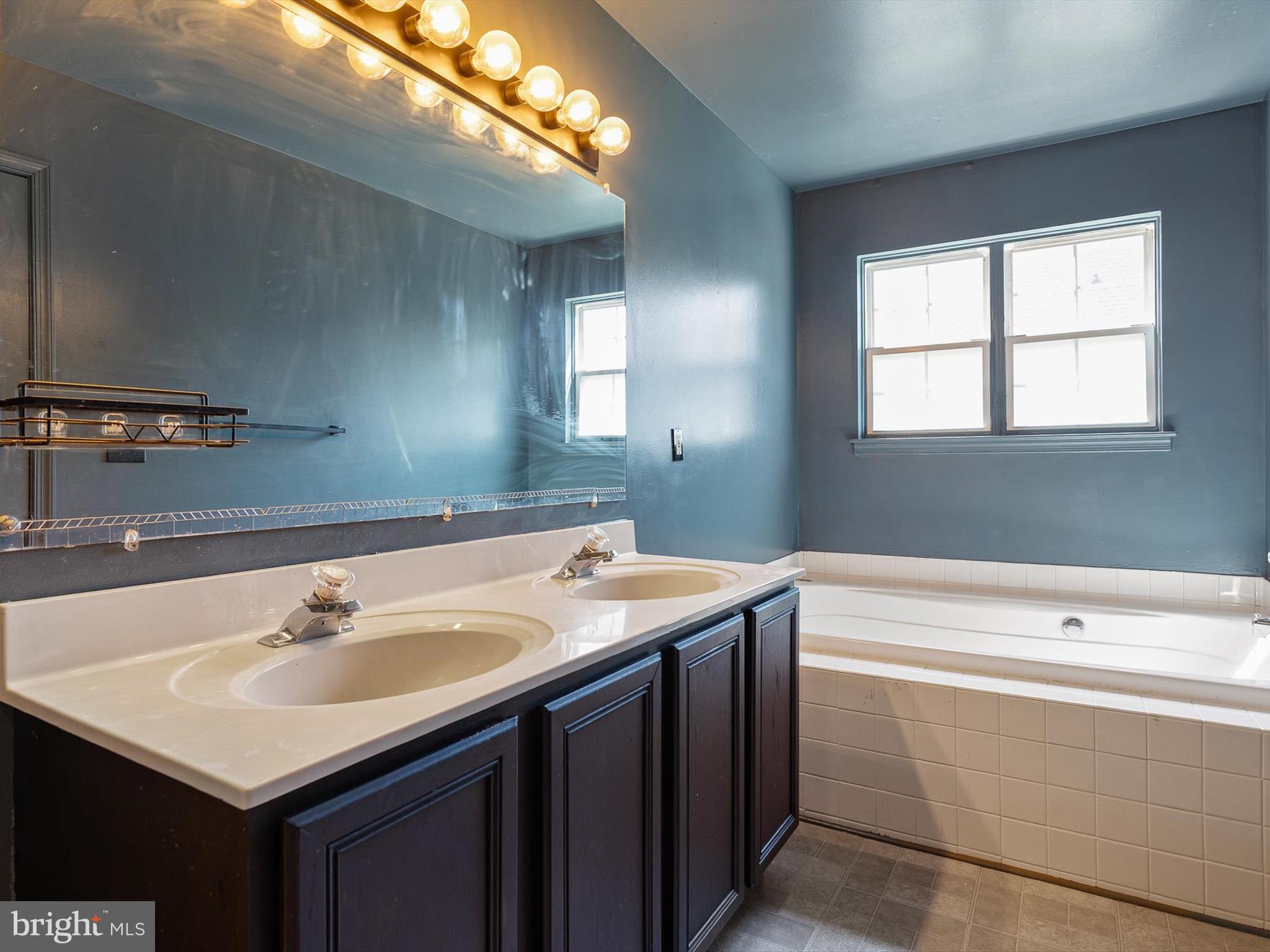 WESTOVER WOODS - Residential