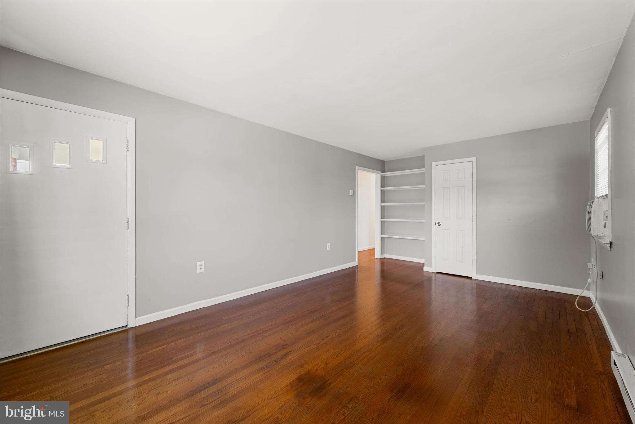 LOWENBACH - Residential